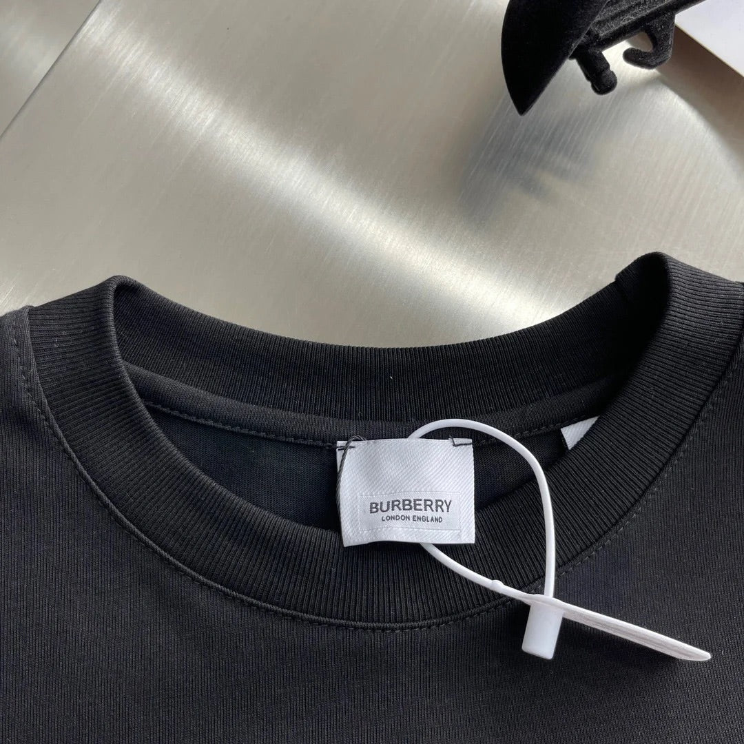 T-shirt graphique imprimé classique 24SS