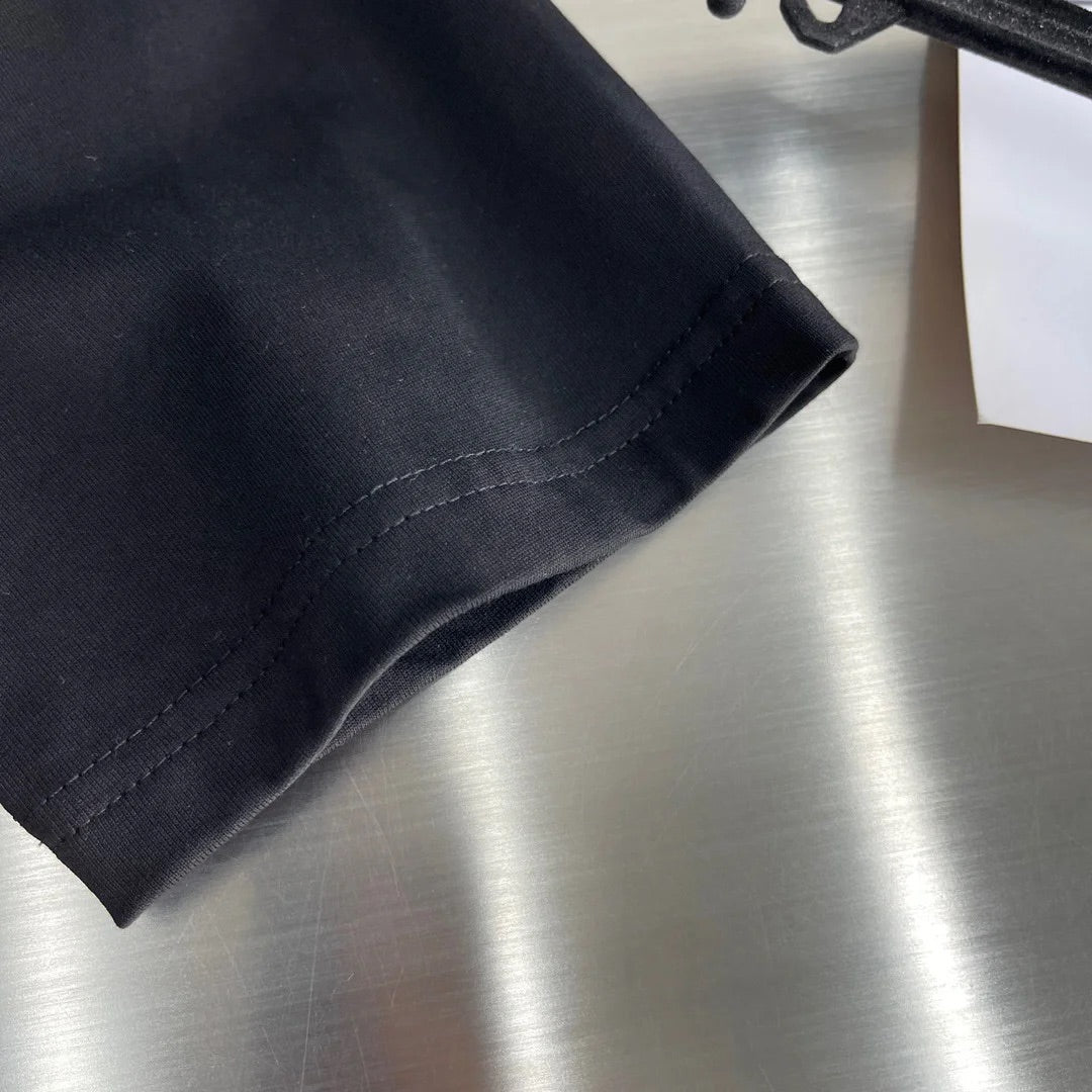 T-shirt graphique imprimé classique 24SS