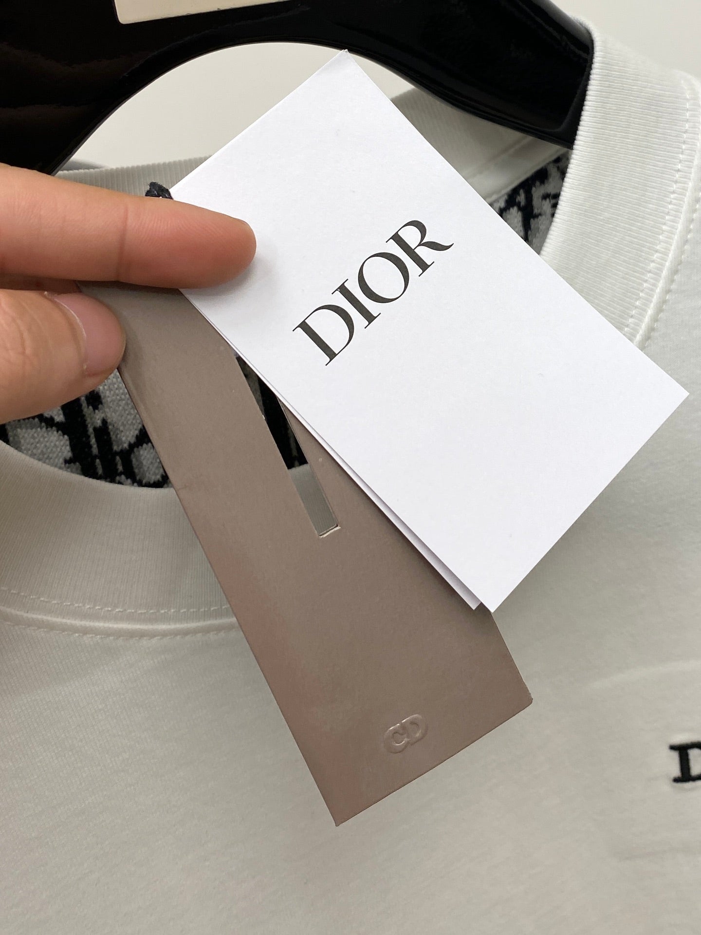 T-shirt classique à manches courtes avec logo imprimé 24SS