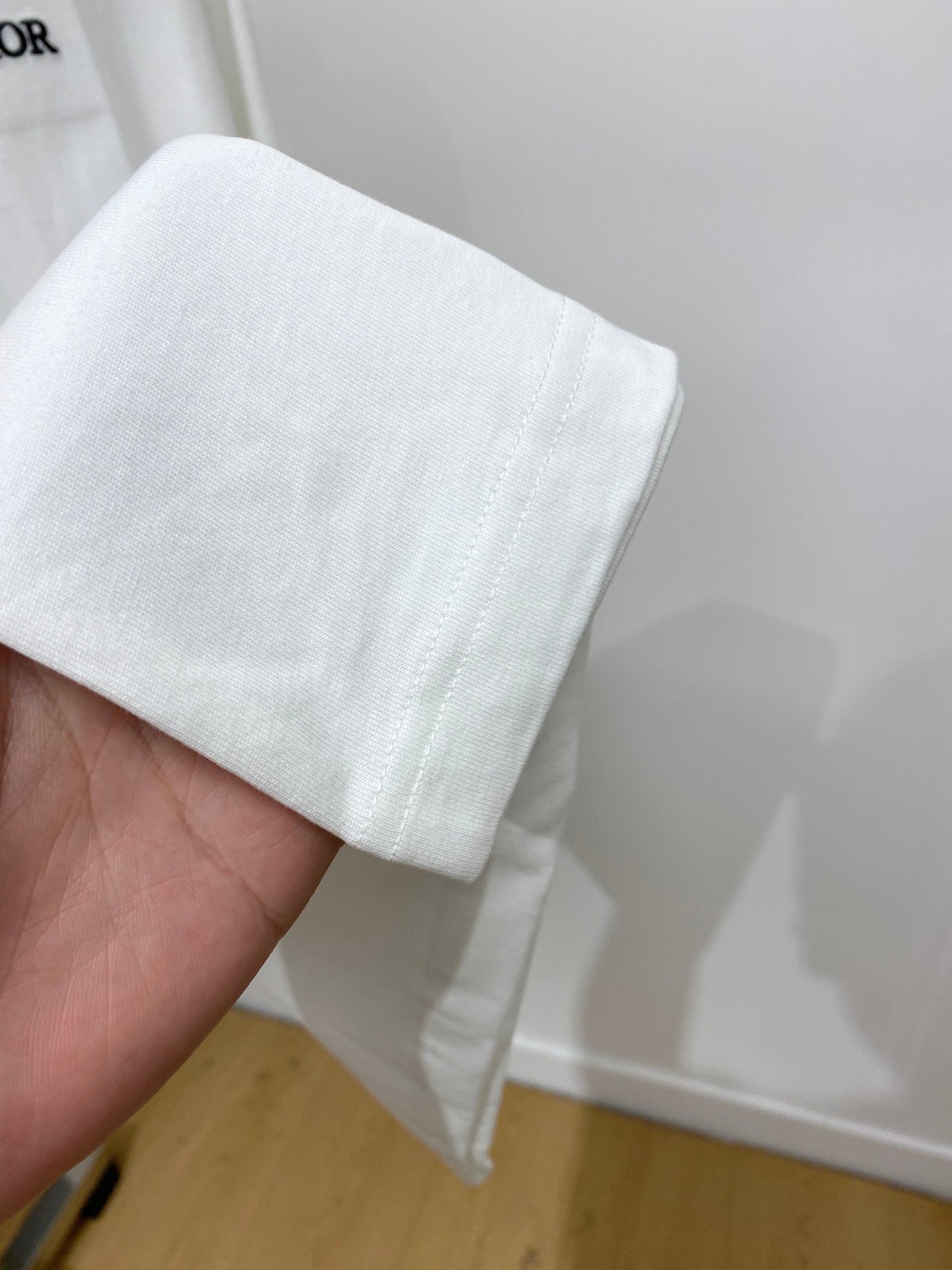 T-shirt classique à manches courtes avec logo imprimé 24SS