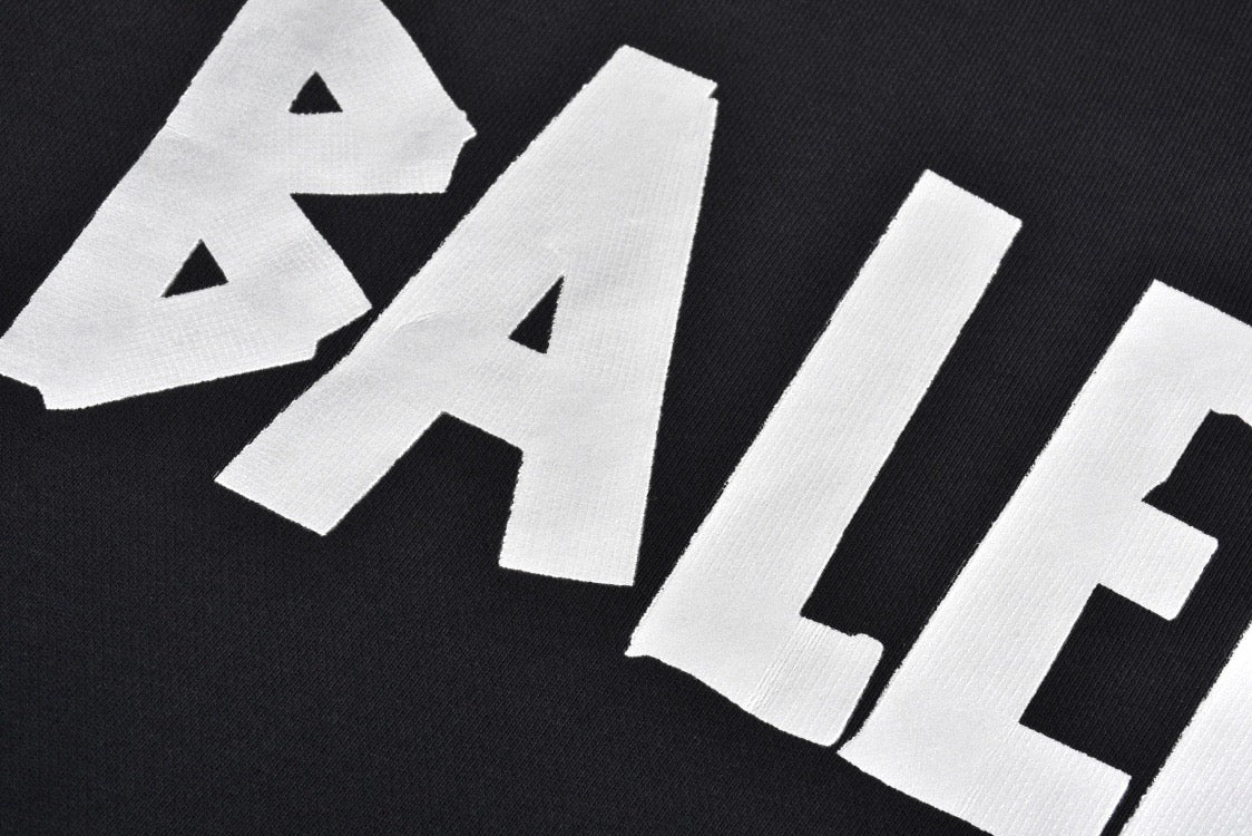 SWEAT À CAPUCHE À BANDE