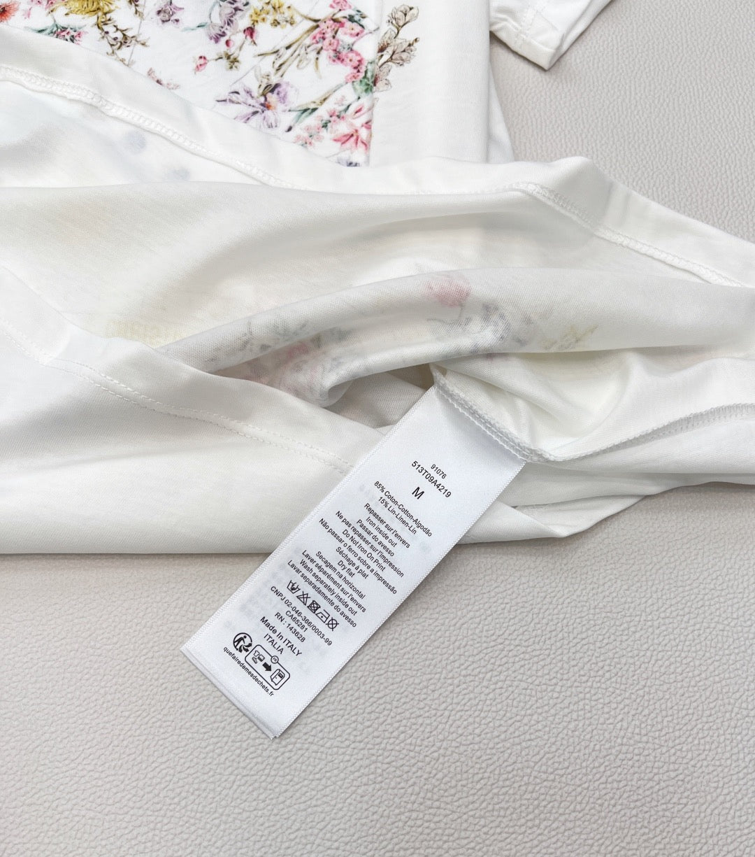 Imprimé floral étoile à cinq branches, col rond, manches courtes