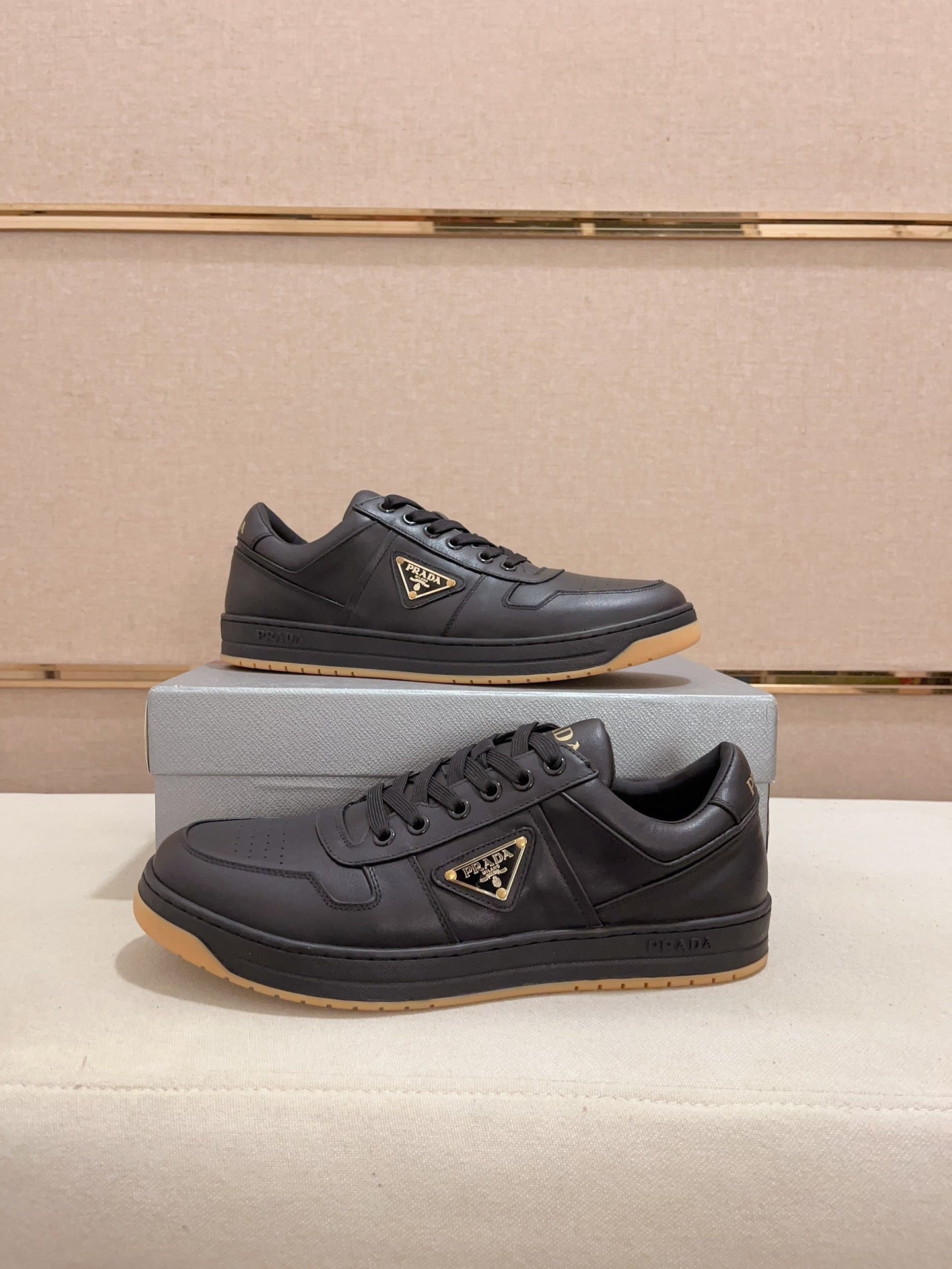 🔥🔥🔥24FW NEUE CD Sneakers Downtown aus Nappaleder