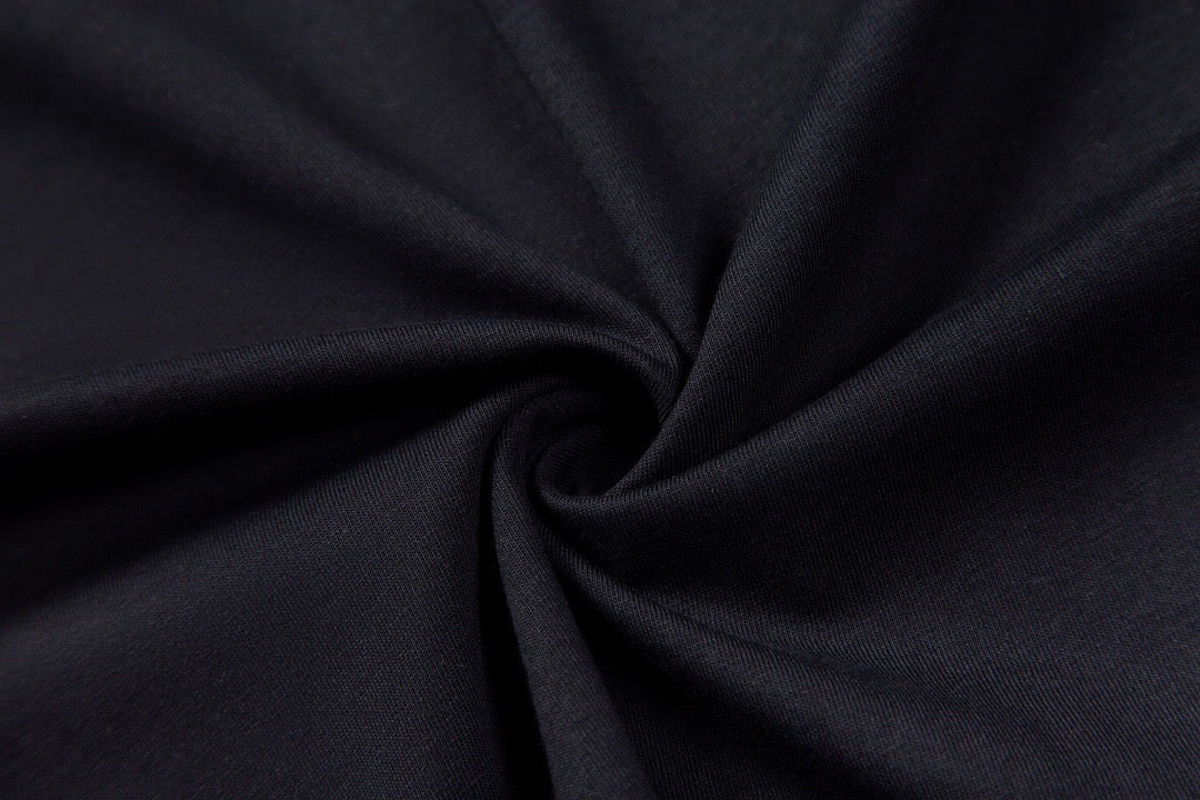 🔥 🔥24FW NEUES LOW Plüsch-LOGO-T-Shirt