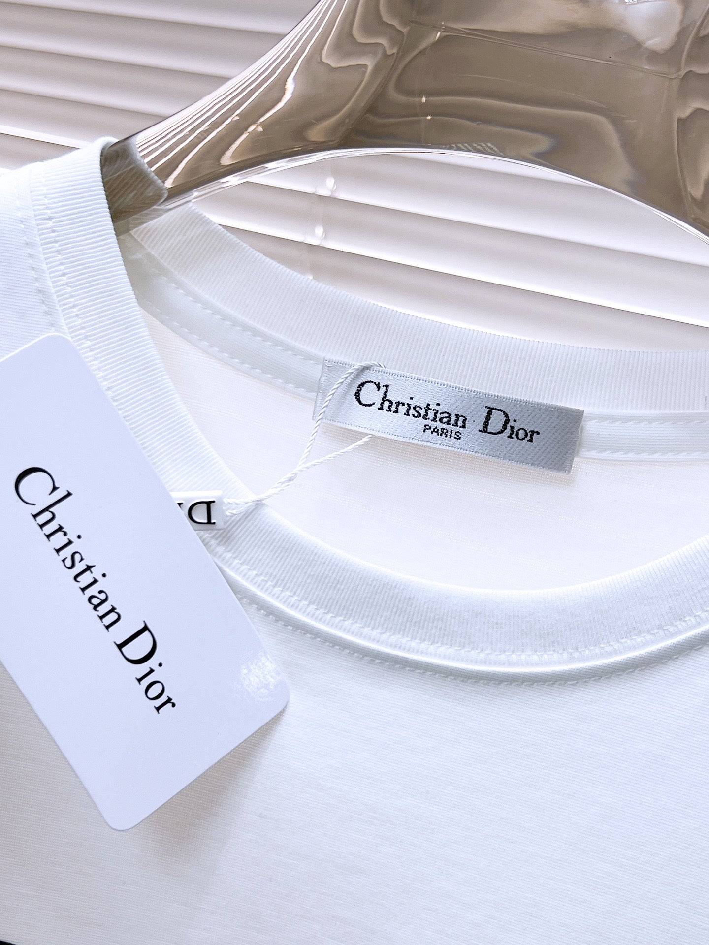 T-shirt ras du cou avec logo imprimé 24FW NOUVEAU