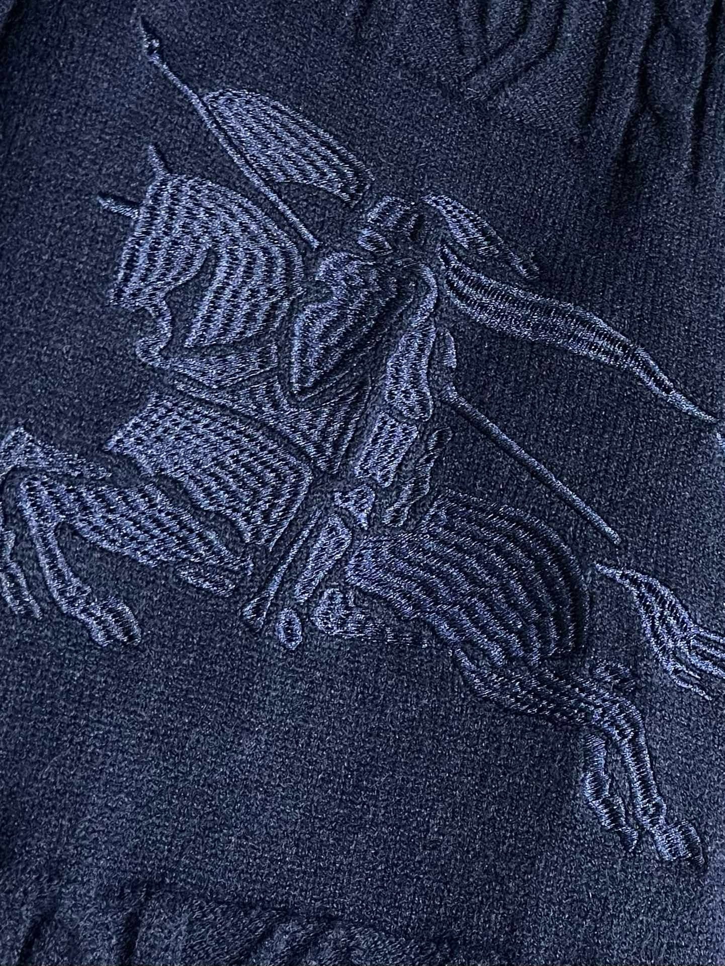 pull jacquard Burber