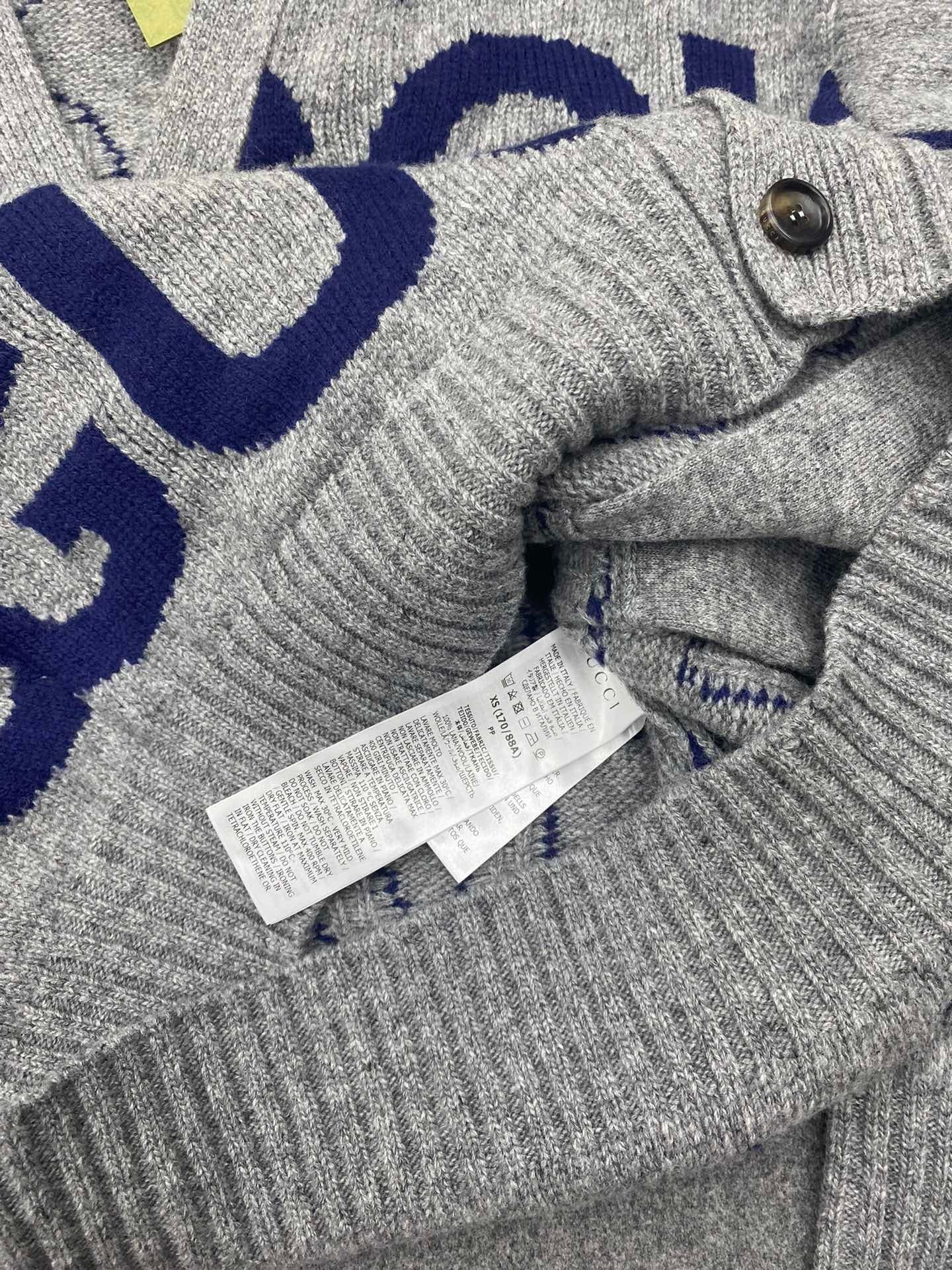 Intarsien-Cardigan aus Wolle