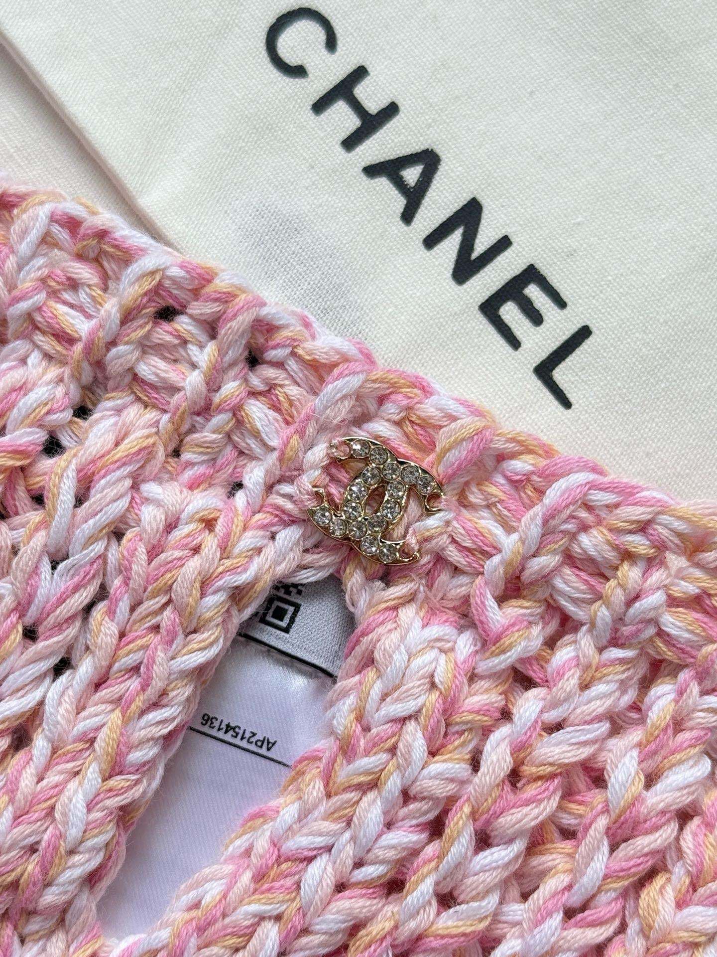 Neues, individuell gefärbtes Leibchen aus der Butterfly-Serie