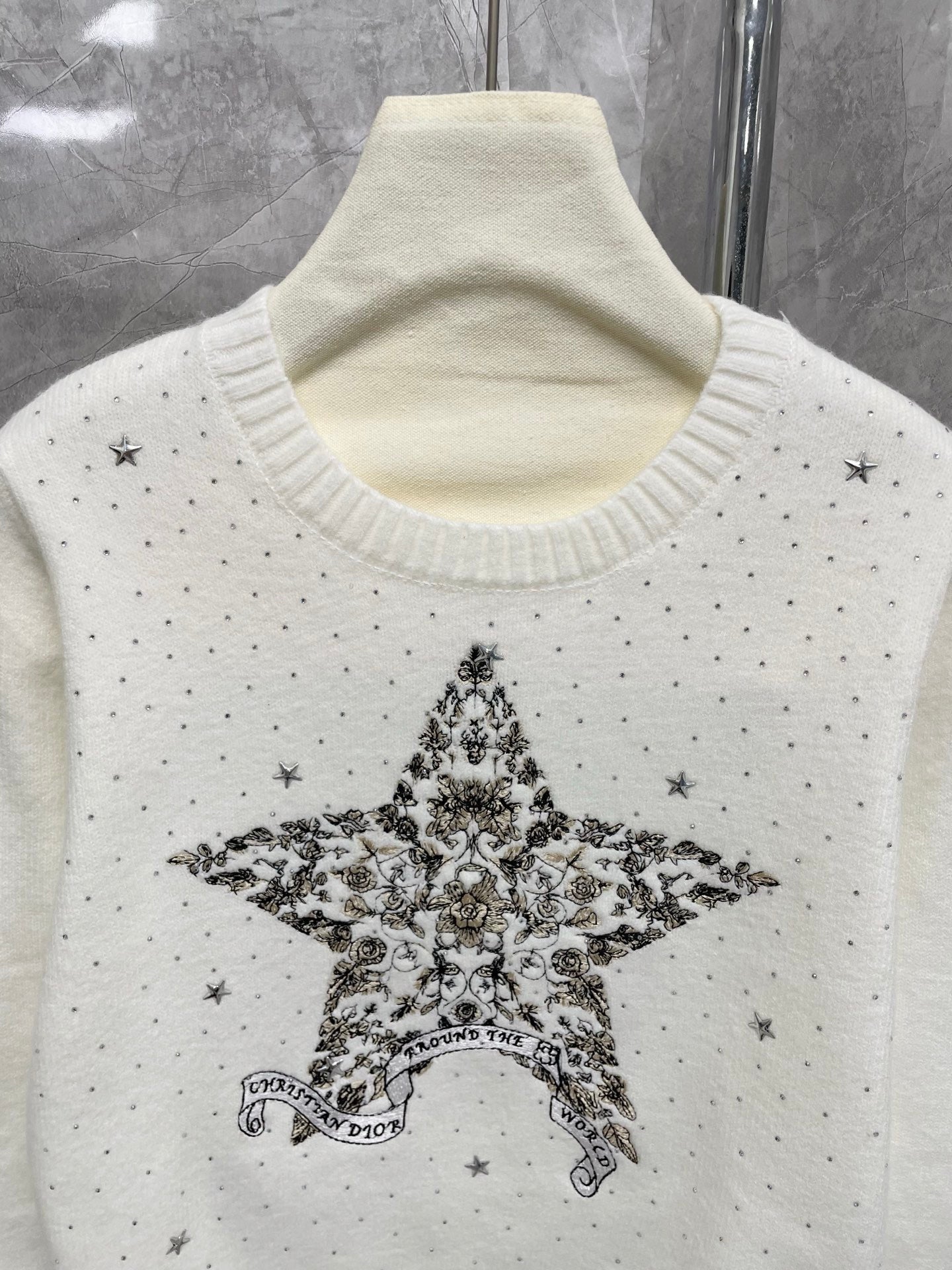 25 nouveaux diamants chauds ciel étoilé étoile à cinq branches broderie lourde manches longues