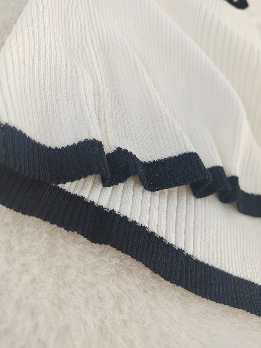 C nspired Strickweste