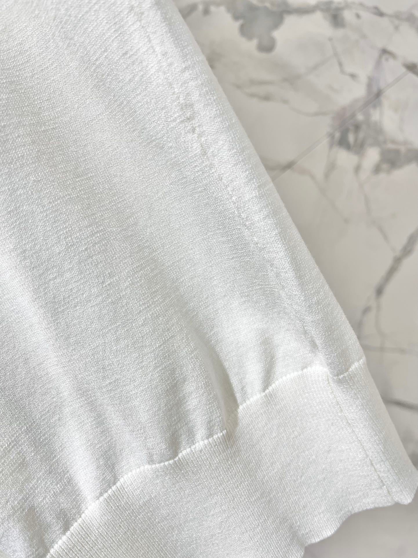 Strickjacke mit V-Ausschnitt und Farbblockdesign und Schleife