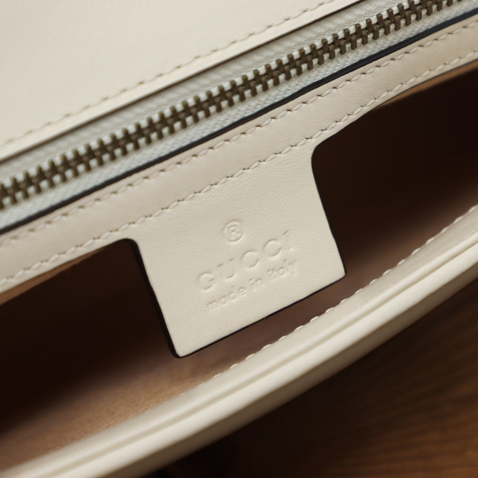 weiße kleine GG Marmont 2.0 Schultertasche