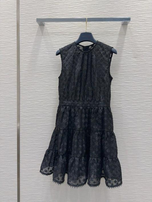 Robe midi à volants en dentelle noire