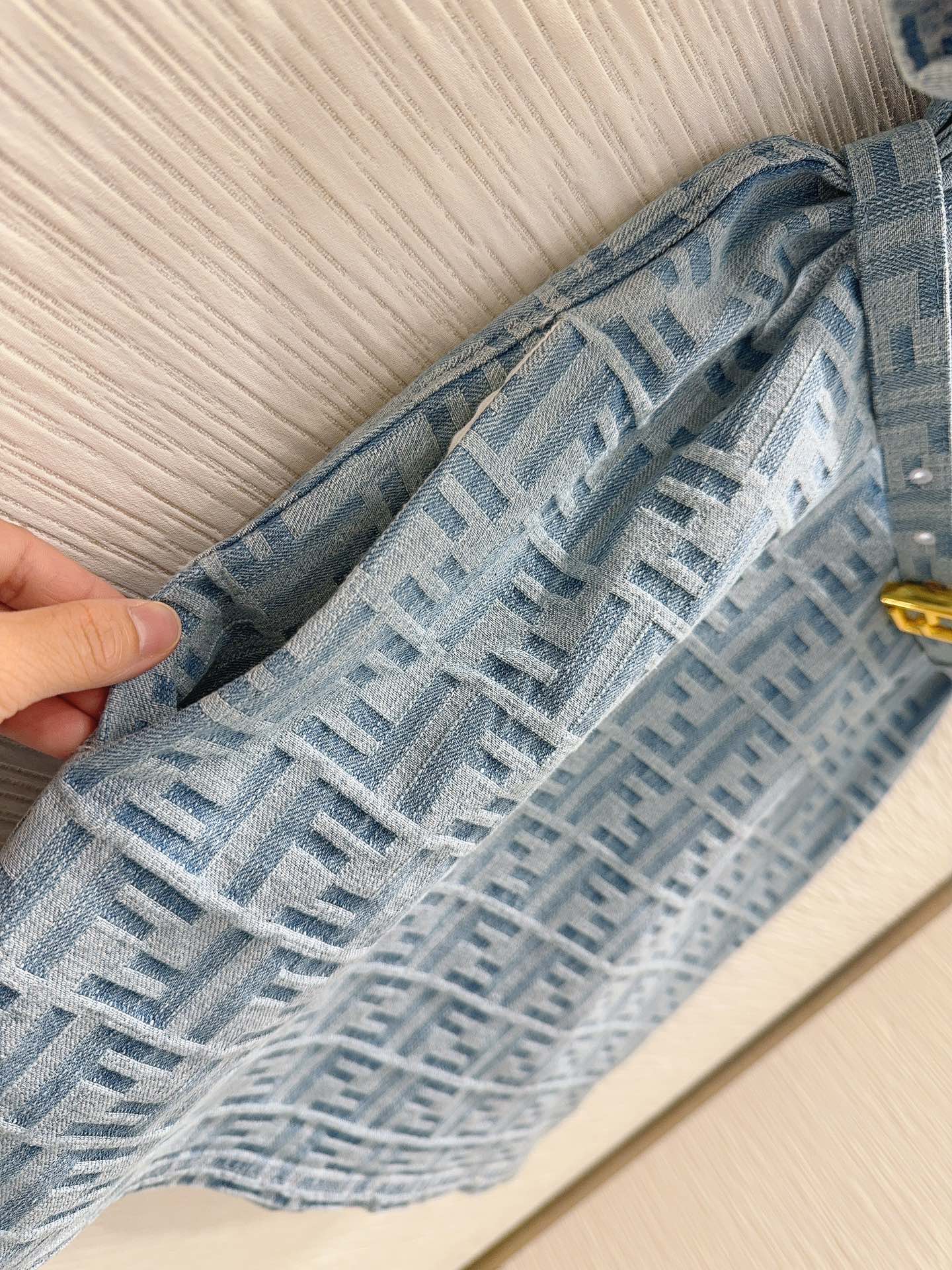 Bedrucktes Jeanskleid