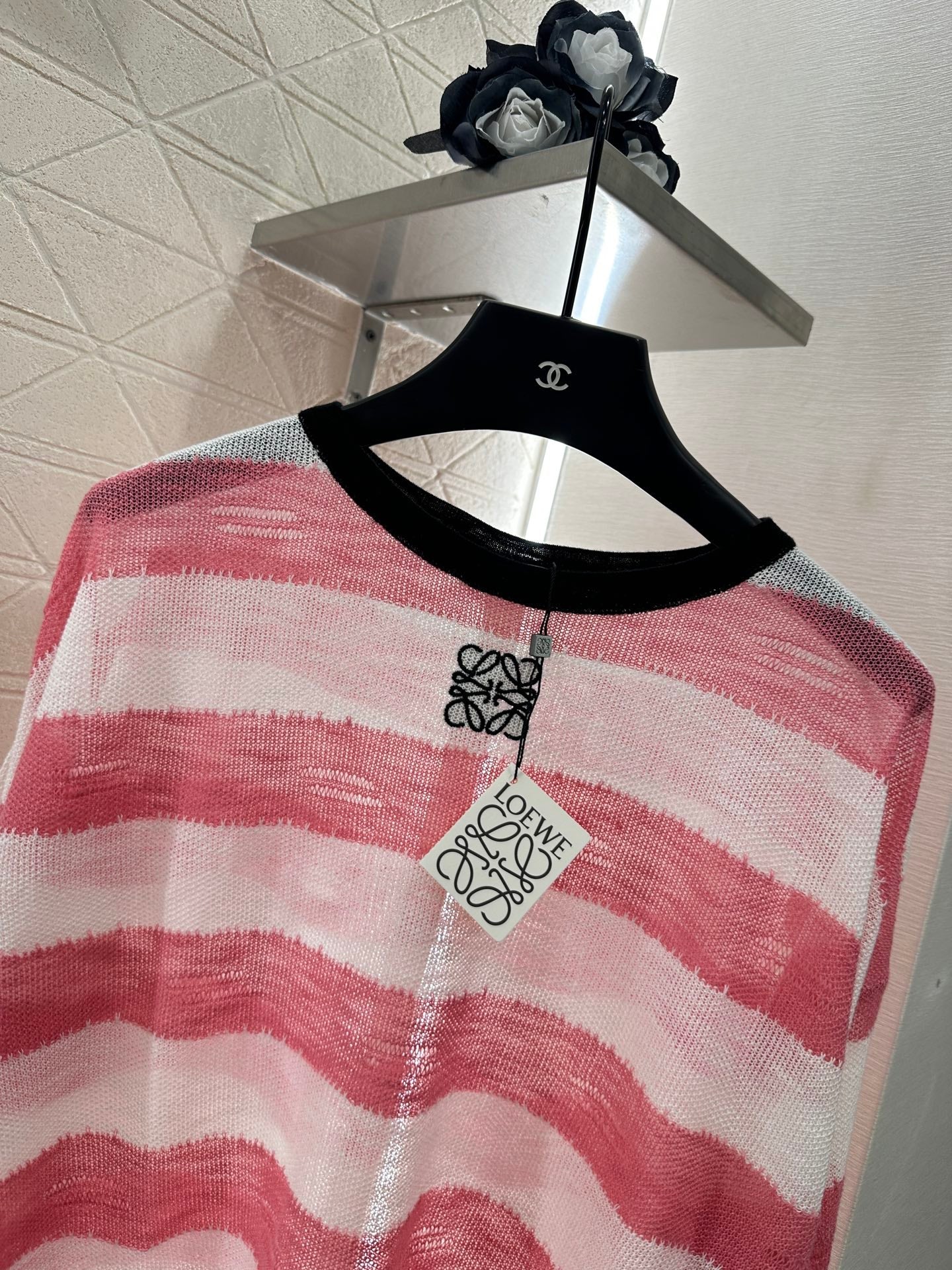 gestreifte Strickjacke mit langen Ärmeln