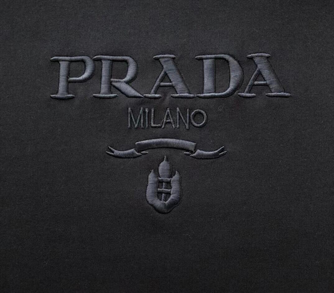 sweat à capuche classique triangle