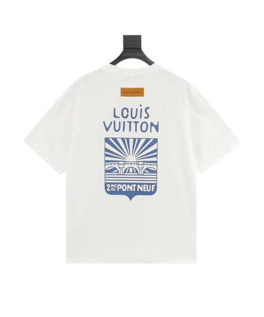 t-shirt à lettres graphiques au dos