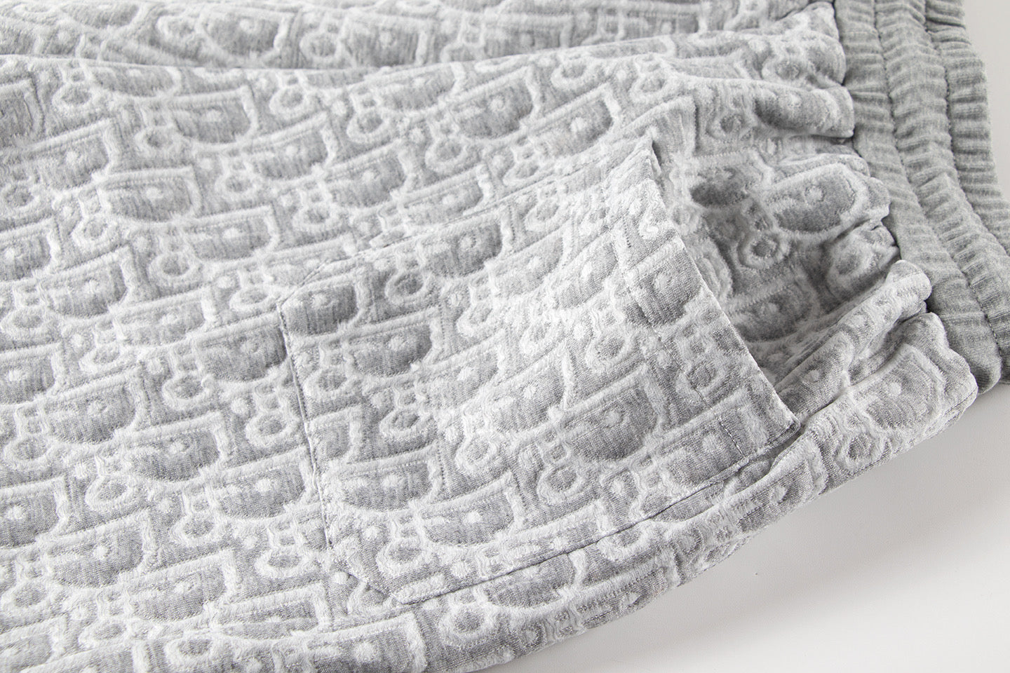 Shorts aus Jacquard-Strick