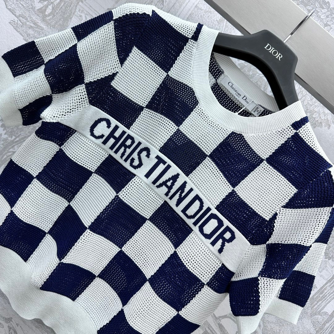 Hohl gestricktes kariertes Oberteil