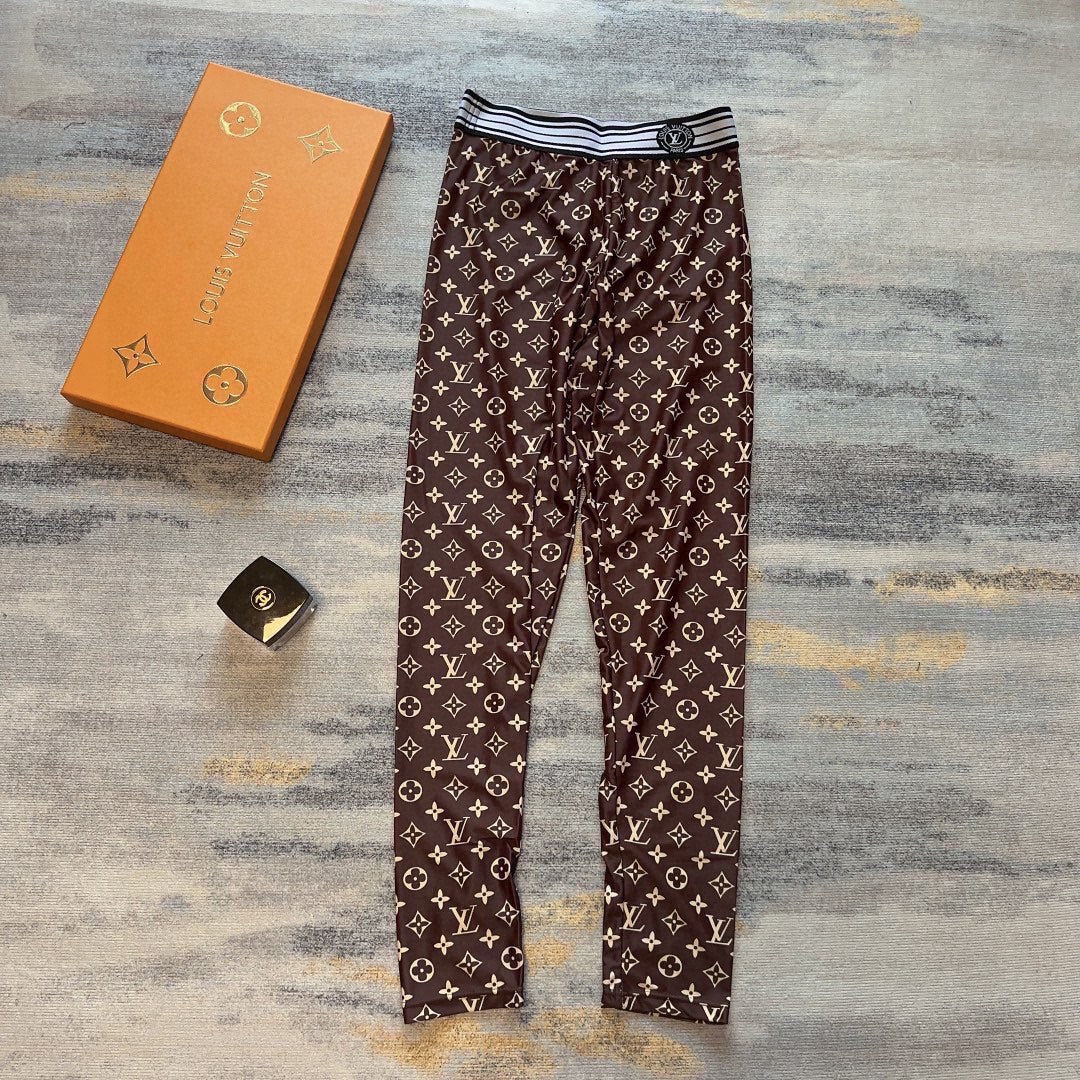 Hochelastisches Yoga-Kleidungsset