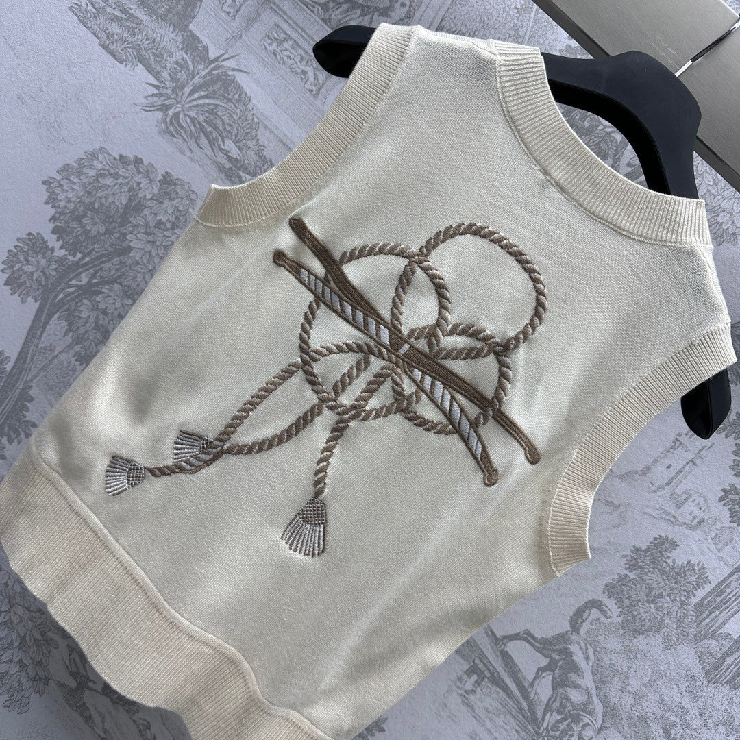 gilet tricoté brodé en laine