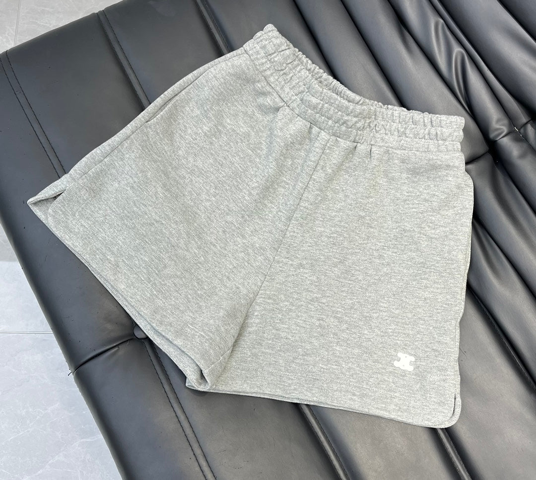 Trainingsanzug mit Tasche