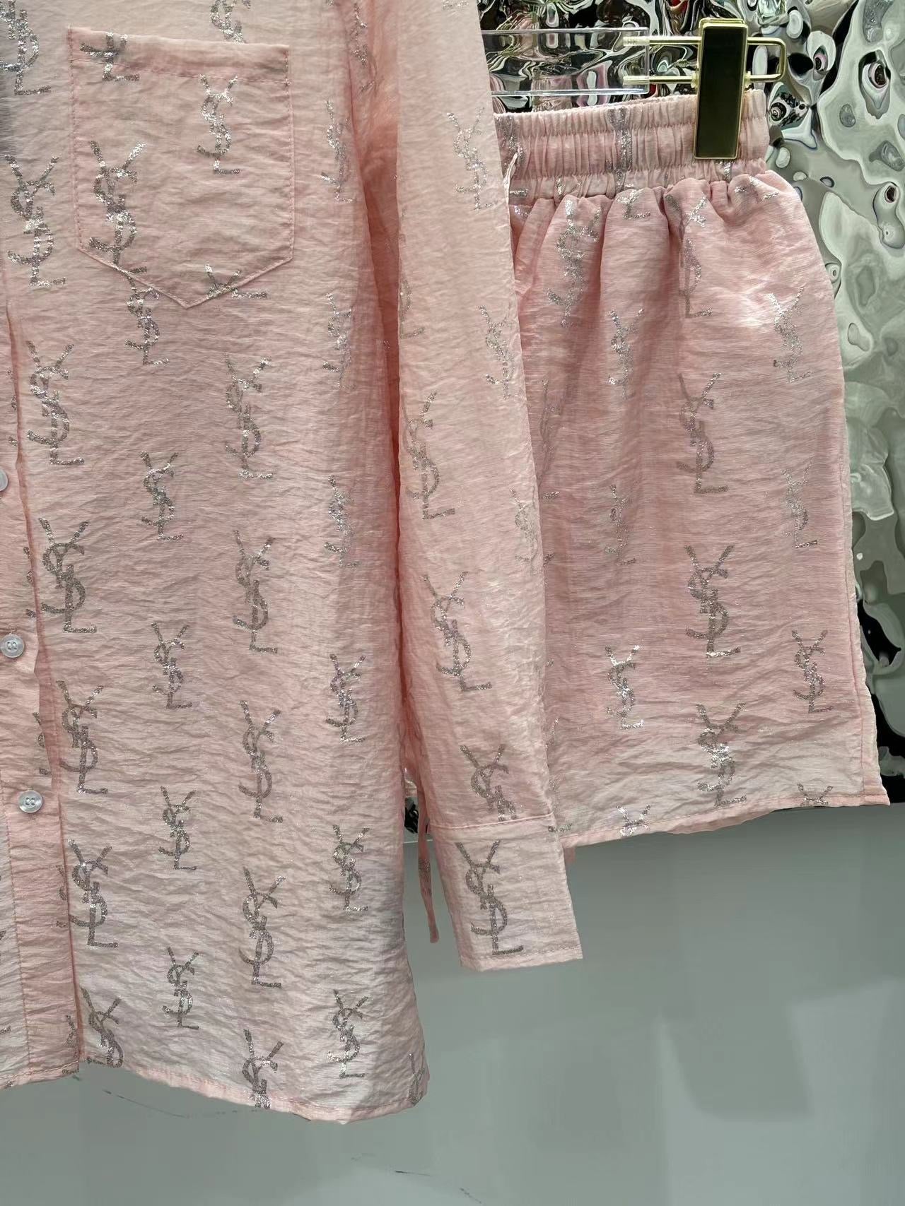 Combinaison fine et rafraîchissante pour la protection solaire d'été