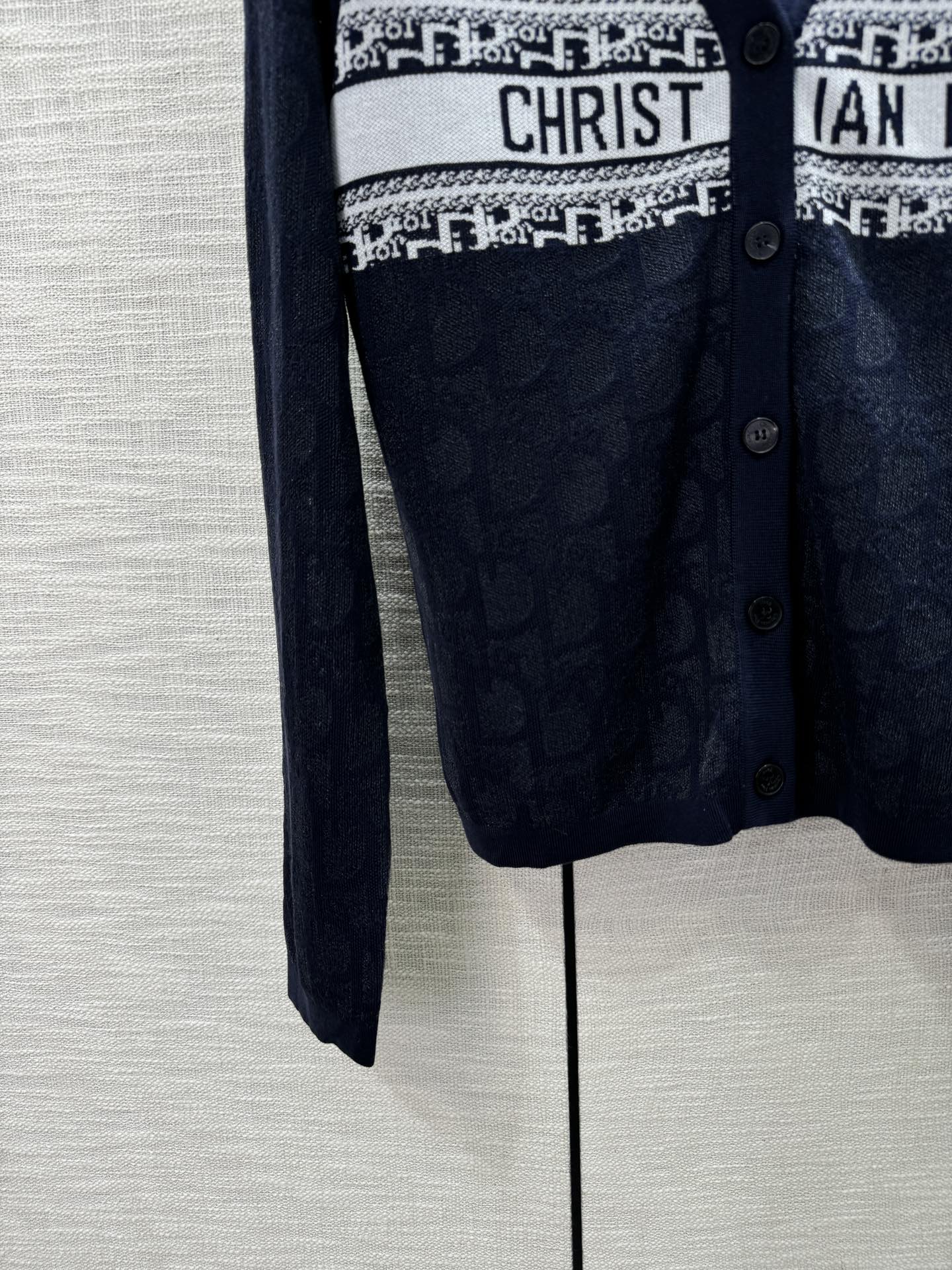 Cardigan tricoté avec logo de couleur contrastée