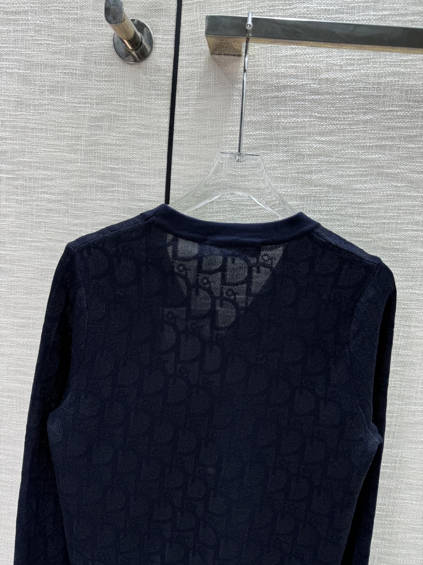 Cardigan tricoté avec logo de couleur contrastée