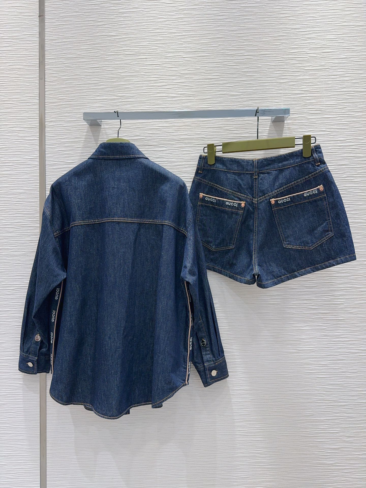 Hochwertiger, tanninfermentierter, gewaschener Denimanzug