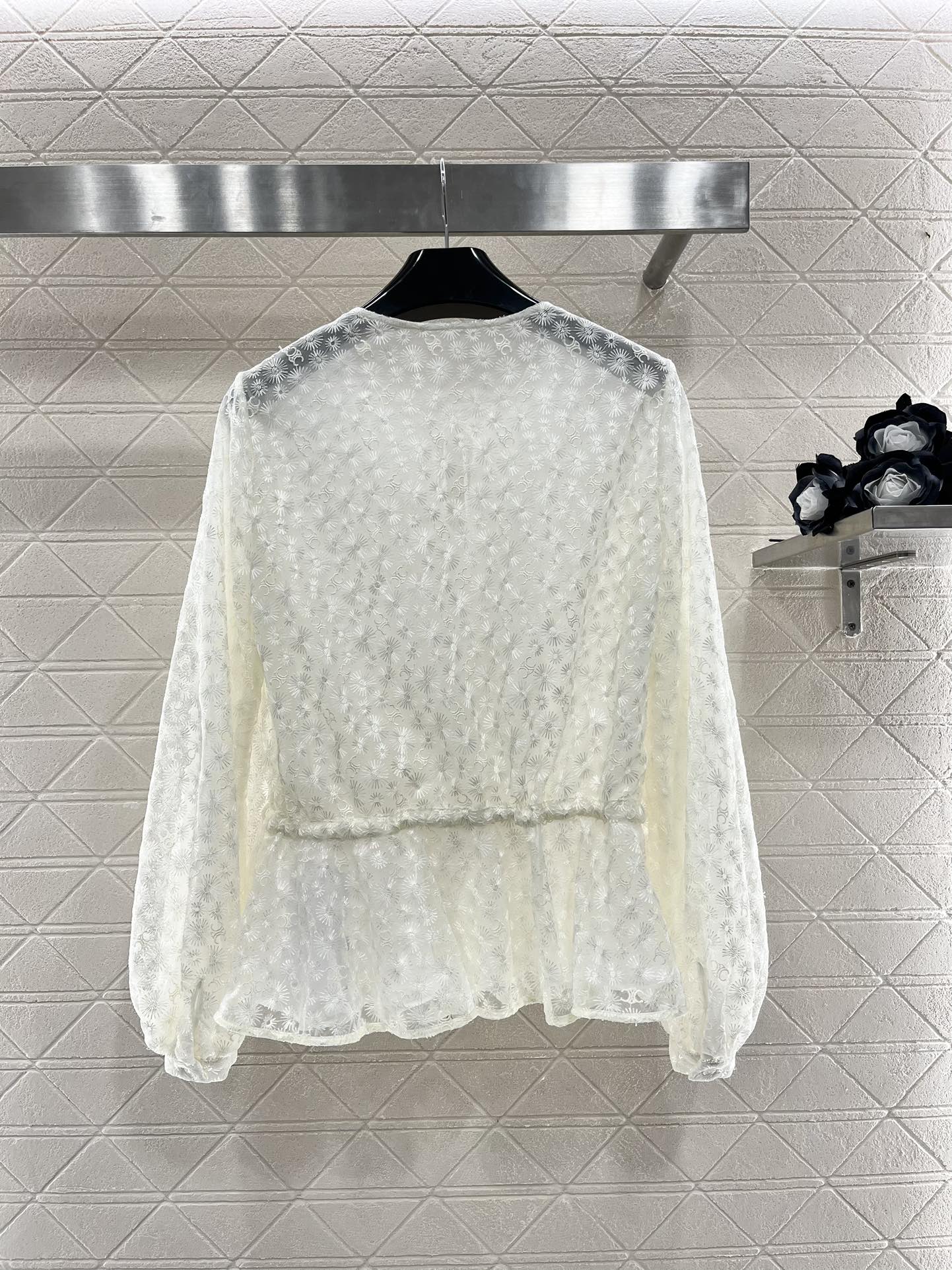 Palastoberteil mit schwerer Stickerei