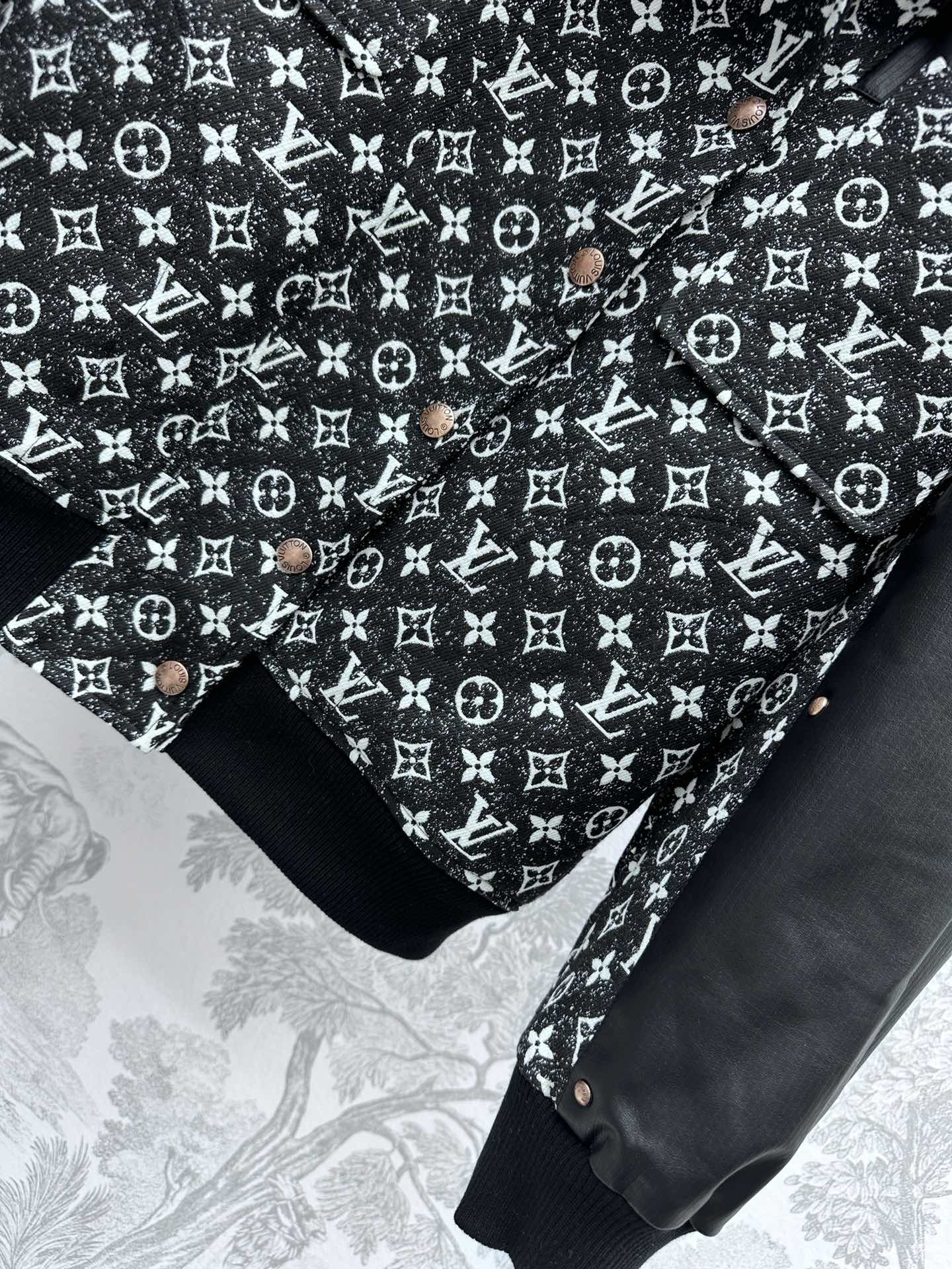 Veste en cuir bidirectionnelle