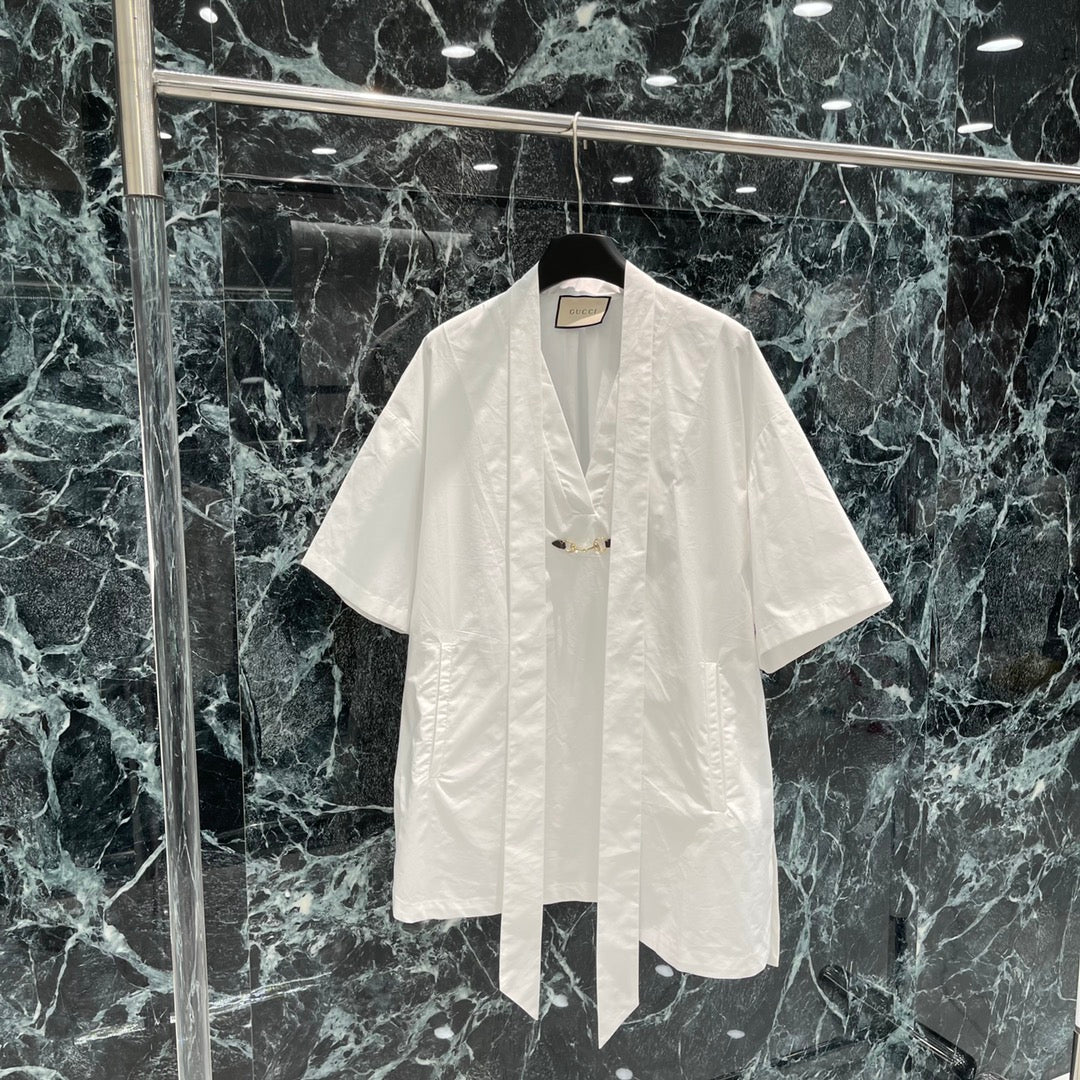 Hemd mit Horsebit-Schleife