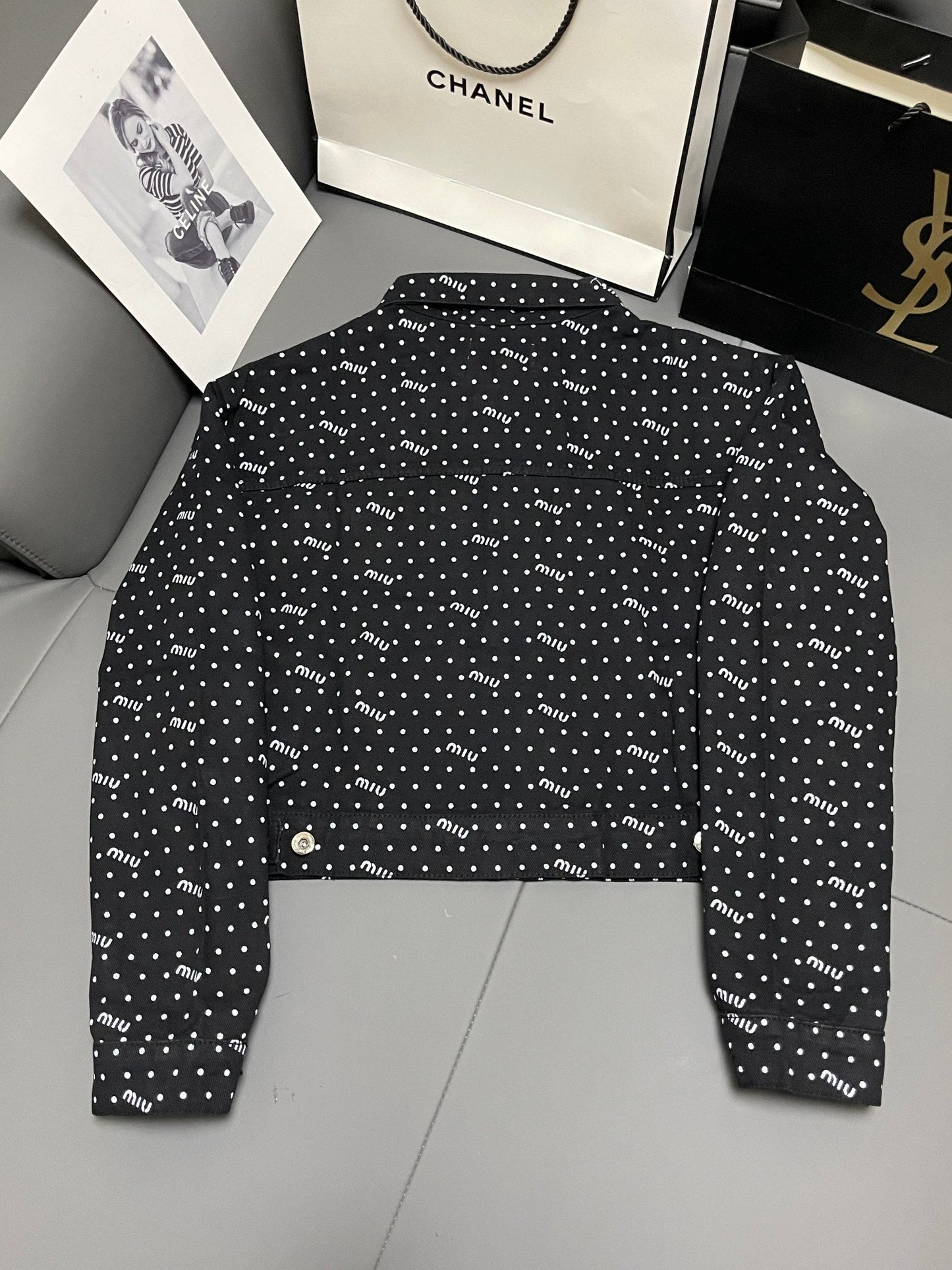 Veste en jean bicolore noir et blanc