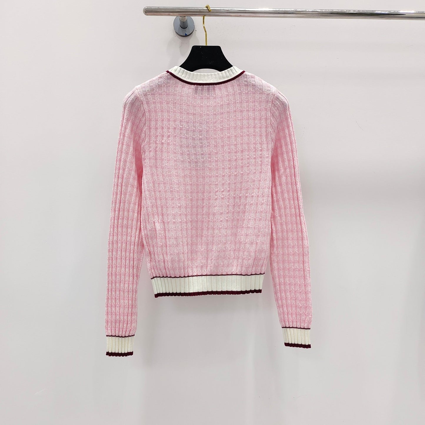 Pullover mit Schachbrettmuster