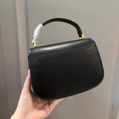 Simple solid color bag
