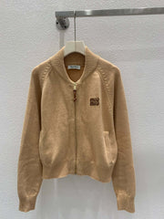 Cardigan tricoté à col montant