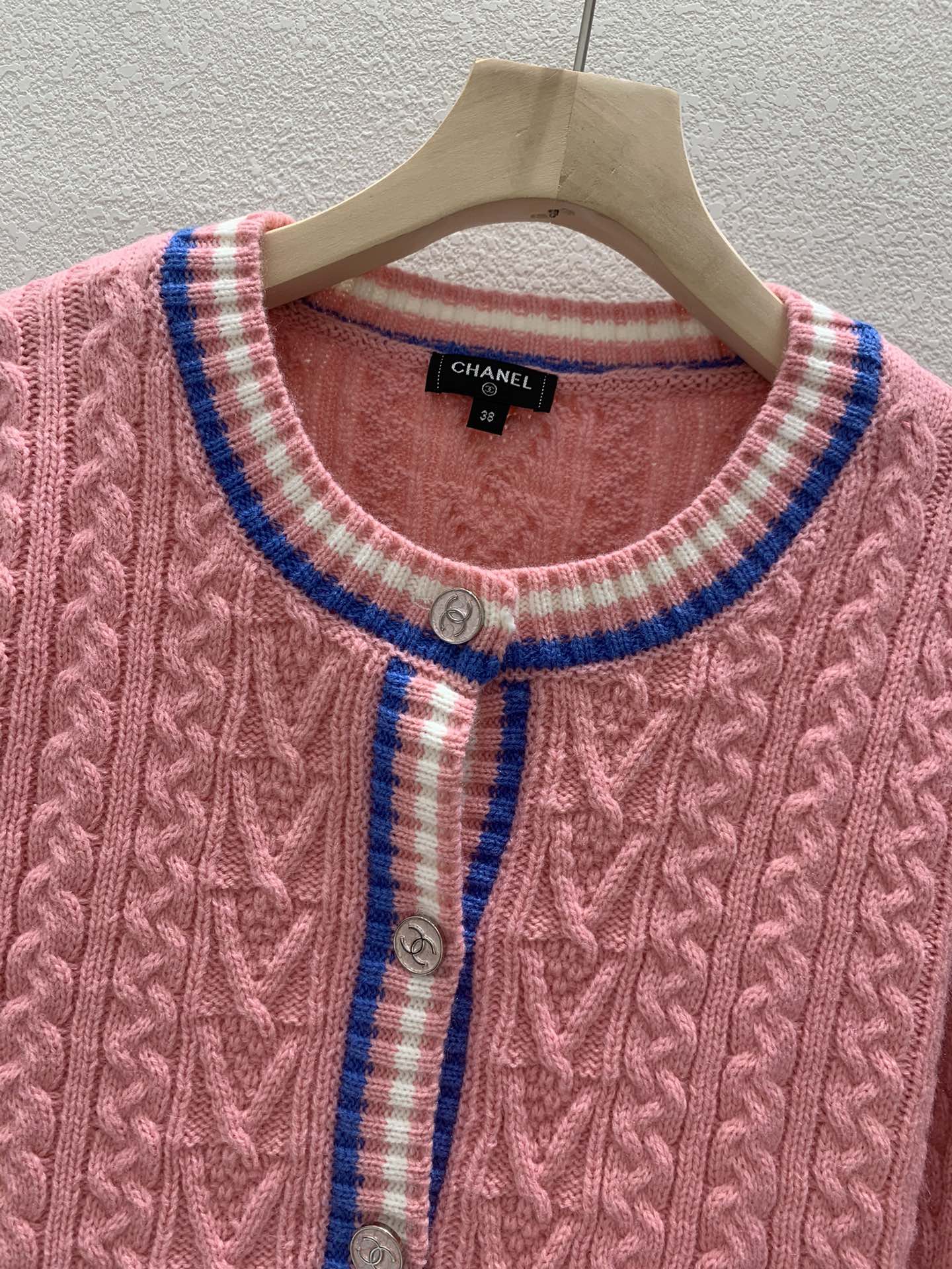 Geflochtener Rundhals-Cardigan