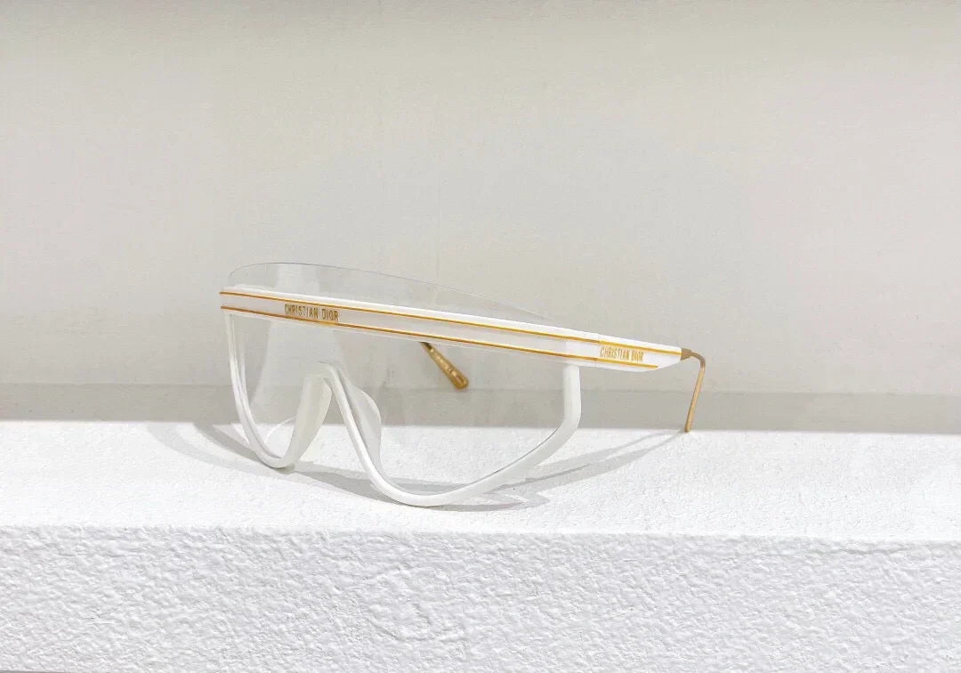 Sonnenbrille im Stil einer unregelmäßigen Augenmuschel