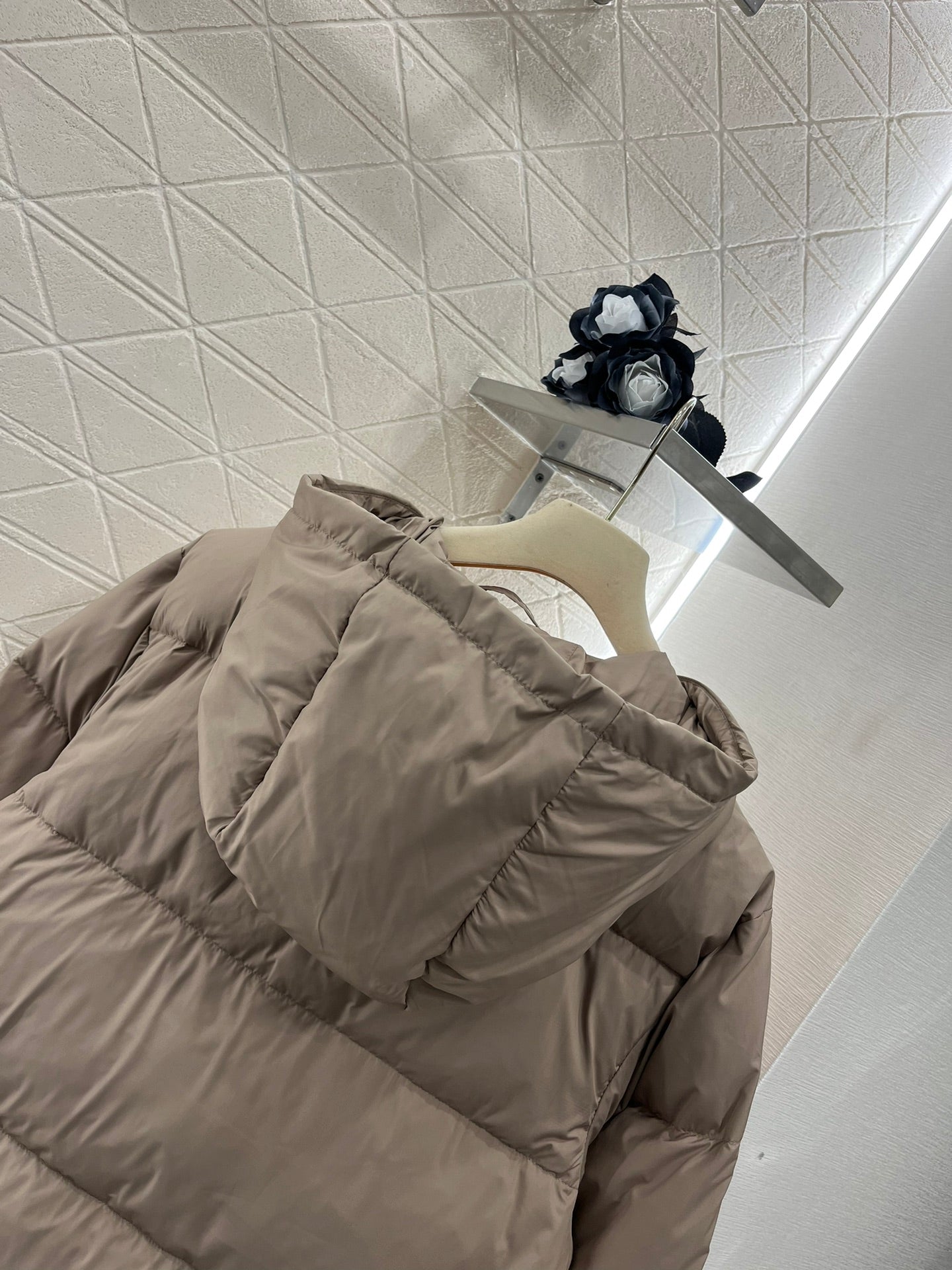 Doudoune à capuche et boutons-pression