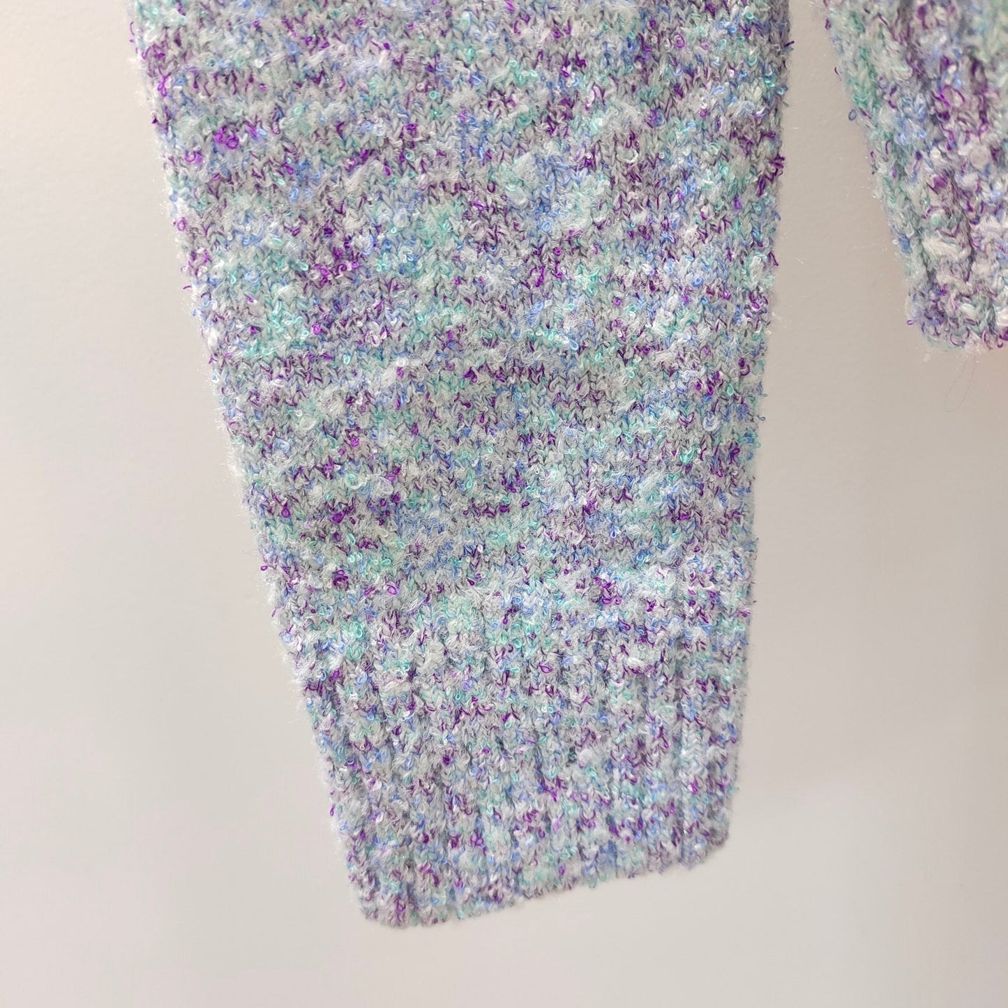 Neuer Space Dye-Strickcardigan