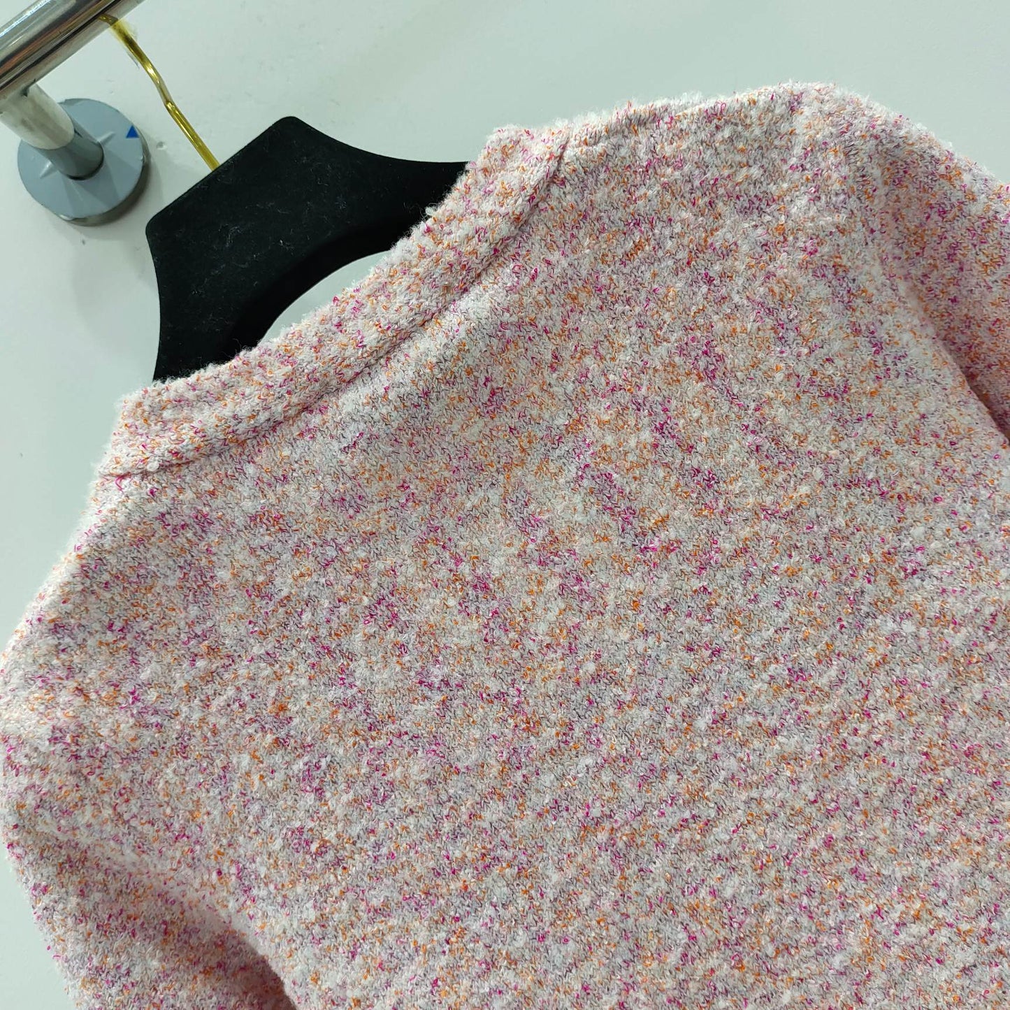 Neuer Space Dye-Strickcardigan