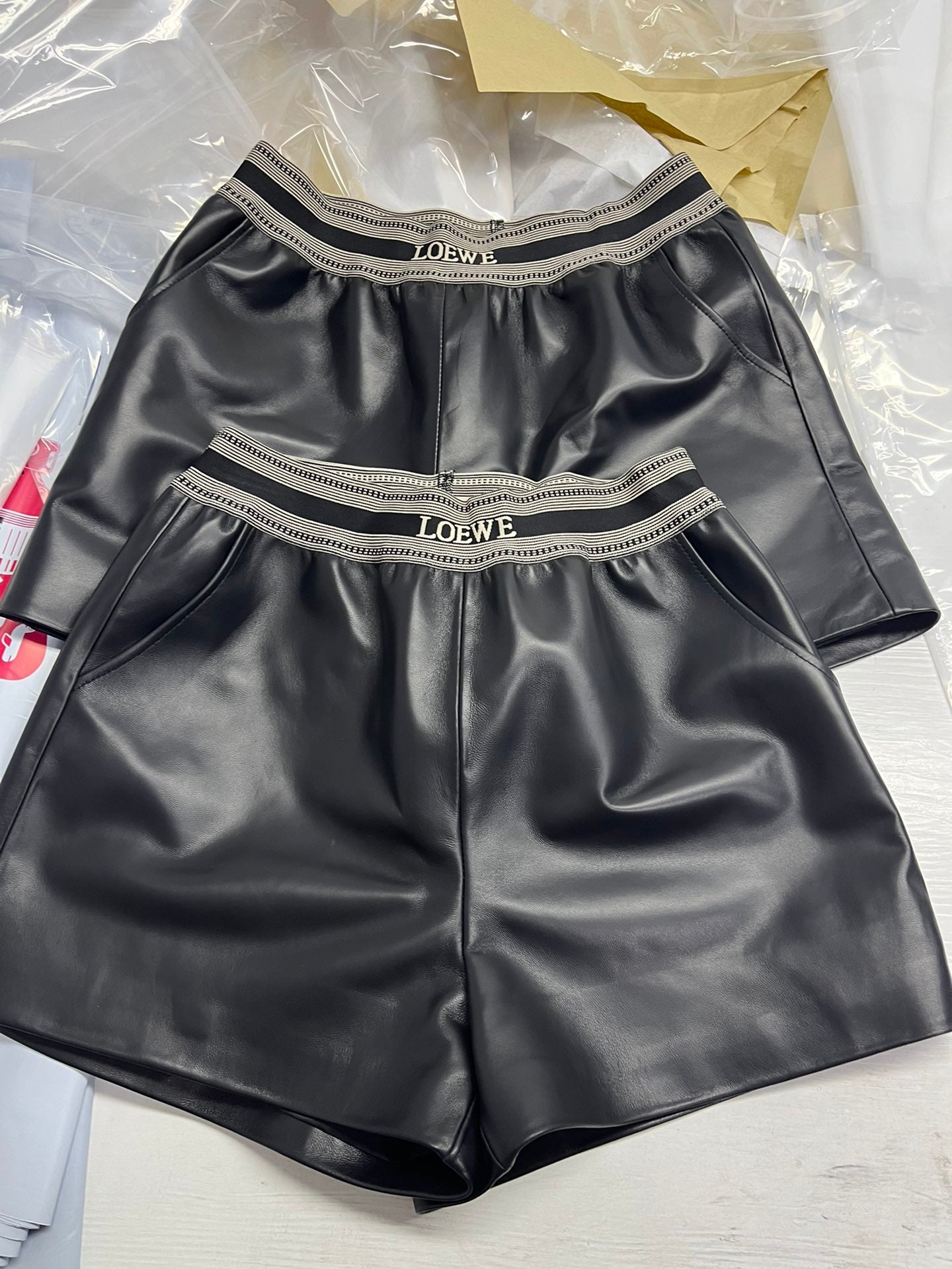 Shorts aus Schaffell