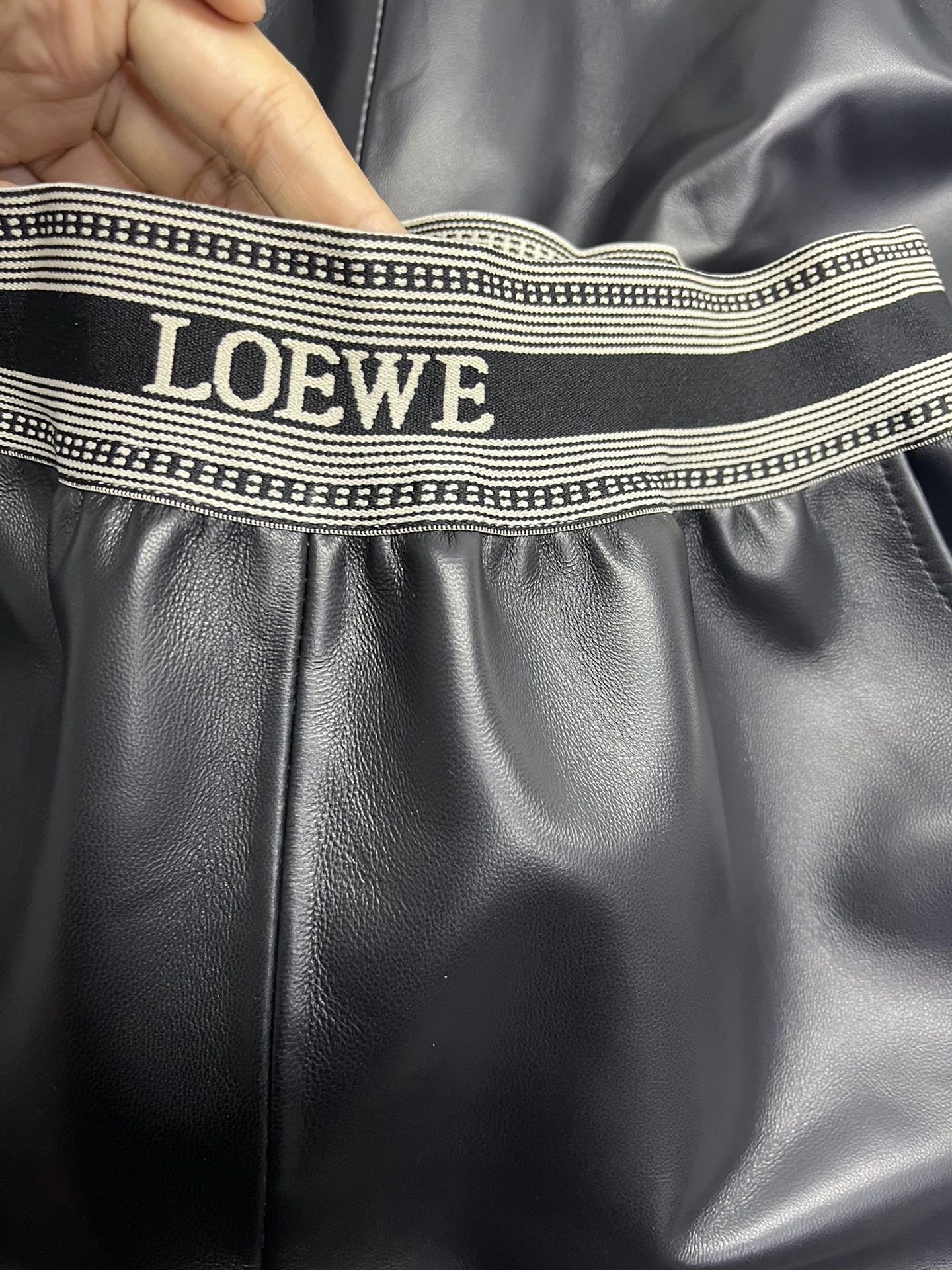 Shorts aus Schaffell