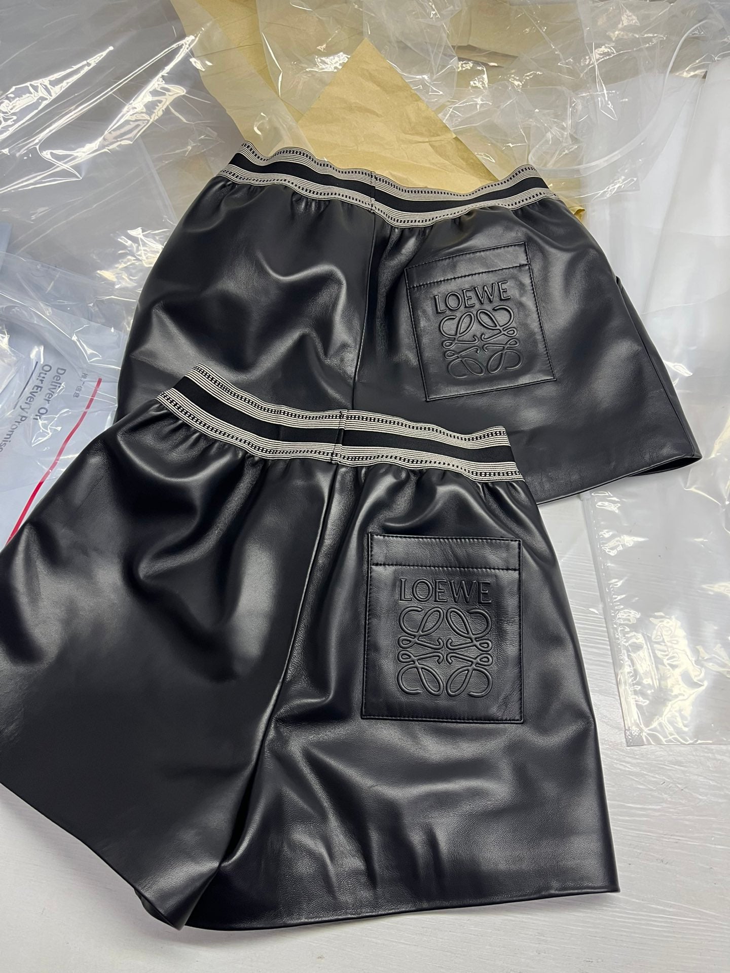 Shorts aus Schaffell