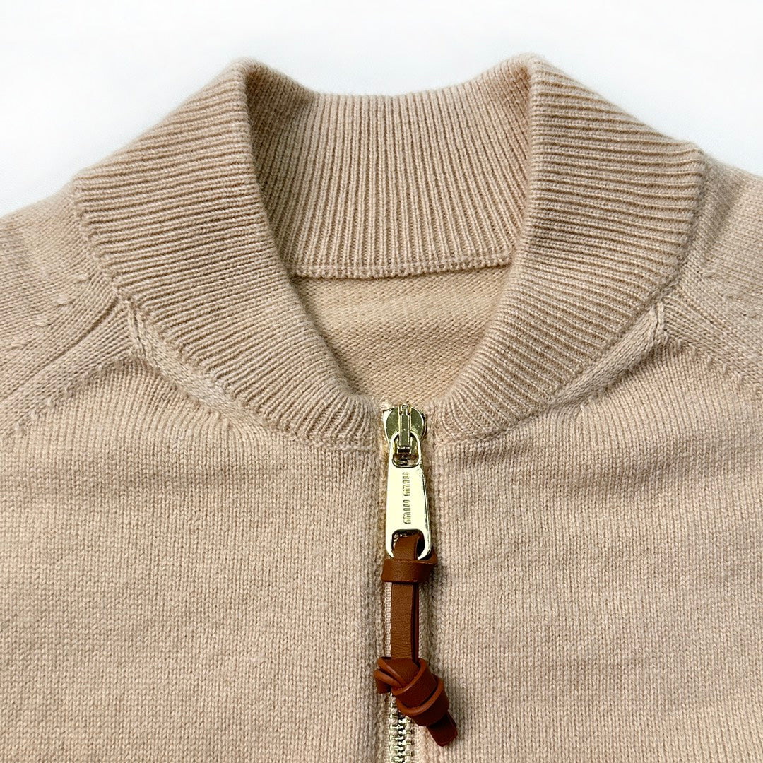 Langärmlige Reißverschlussjacke