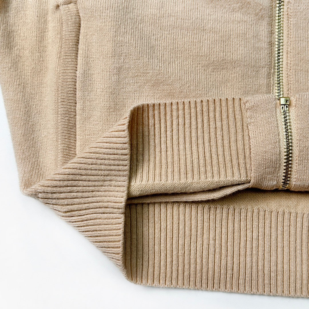 Langärmlige Reißverschlussjacke