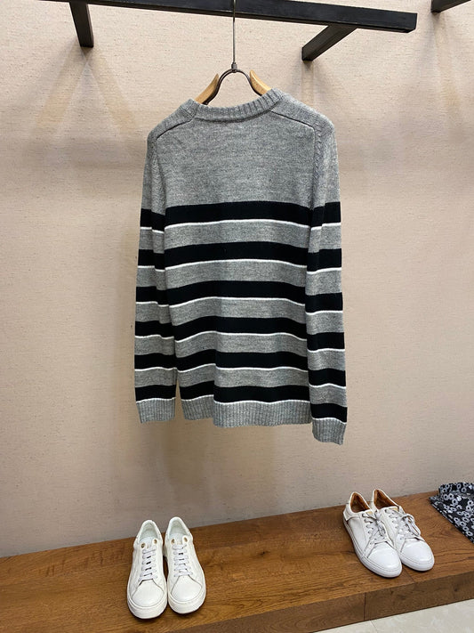 Pull en laine rayé 
