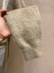 Strickjacke im College-Stil aus Mohair 