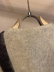 Strickjacke im College-Stil aus Mohair 